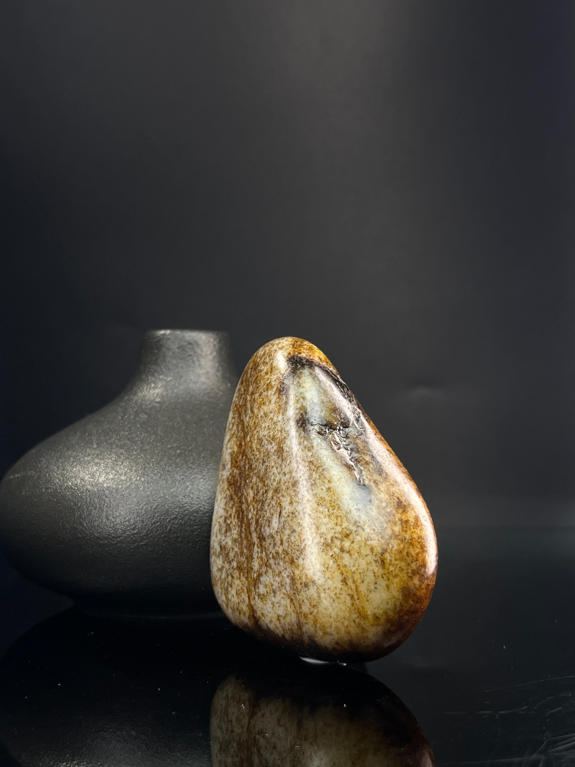 新疆和田玉意境秋梨皮“玉粽凝香”籽料原石（yc240404）