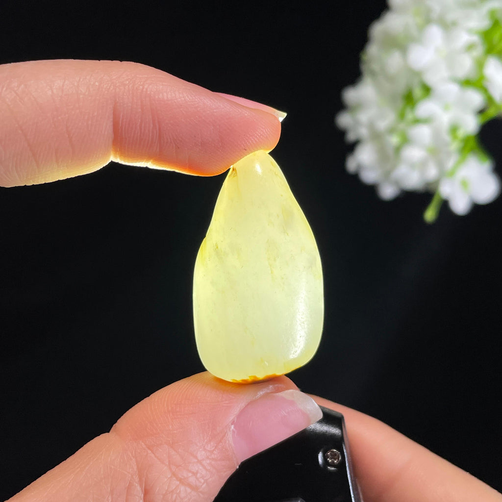 和田玉白玉“朱砂吻月”聚红皮籽料（yc416575）