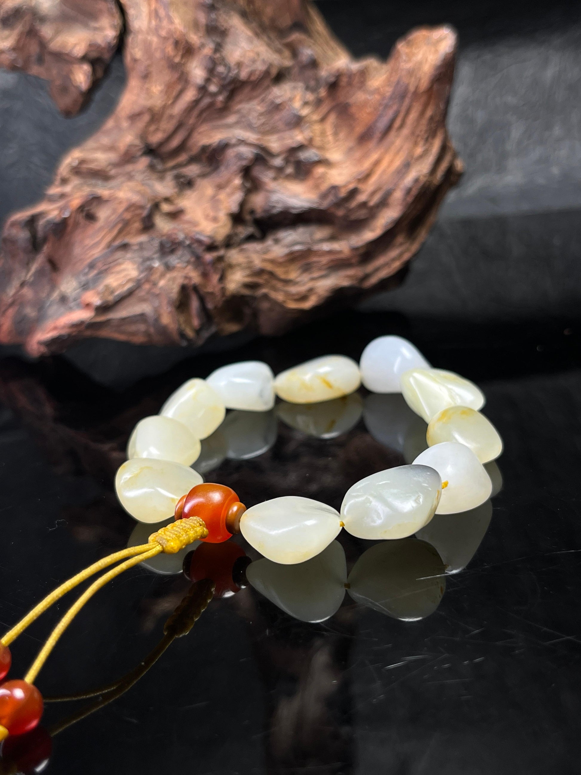 新疆和田玉天然籽料原石白玉手串原皮原籽（yc232599）