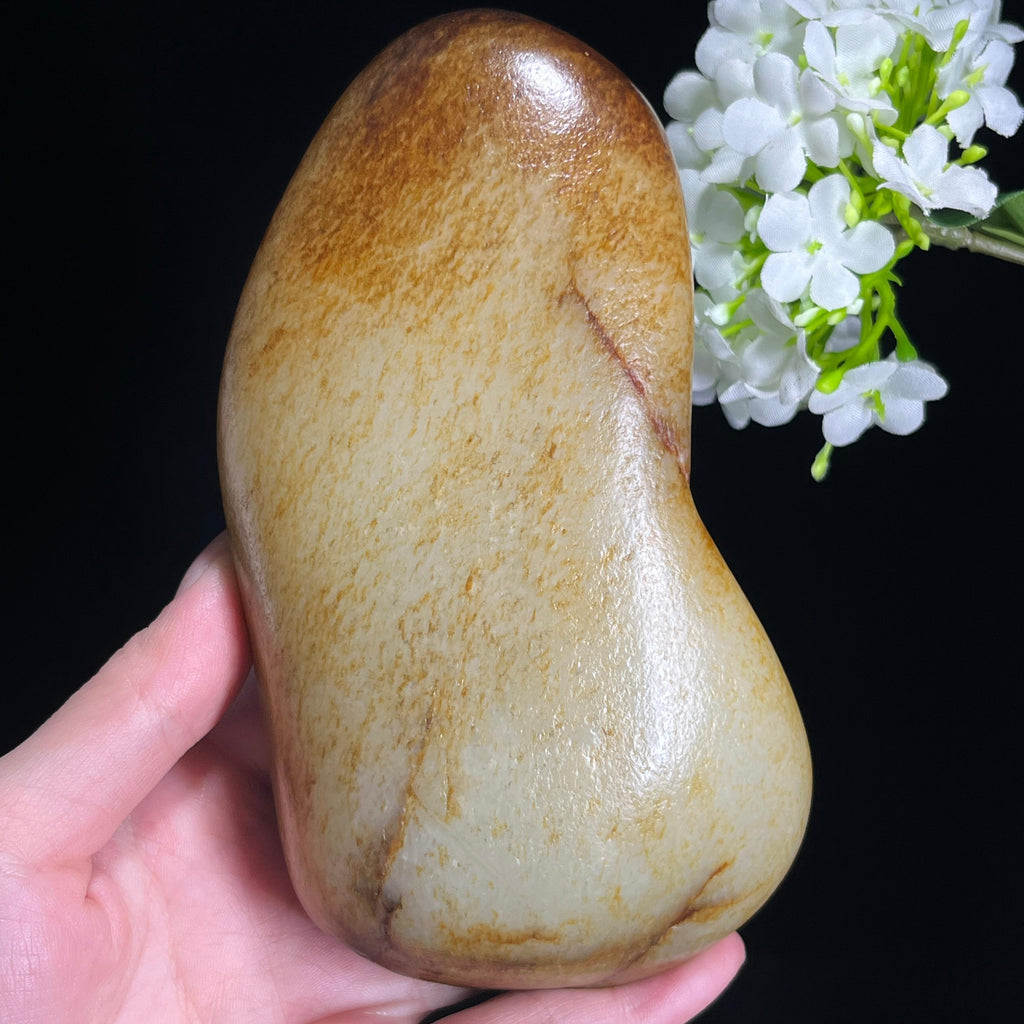 和田玉青白玉黄皮洒黑皮“金浪沉沙”籽料原石（yc310125）