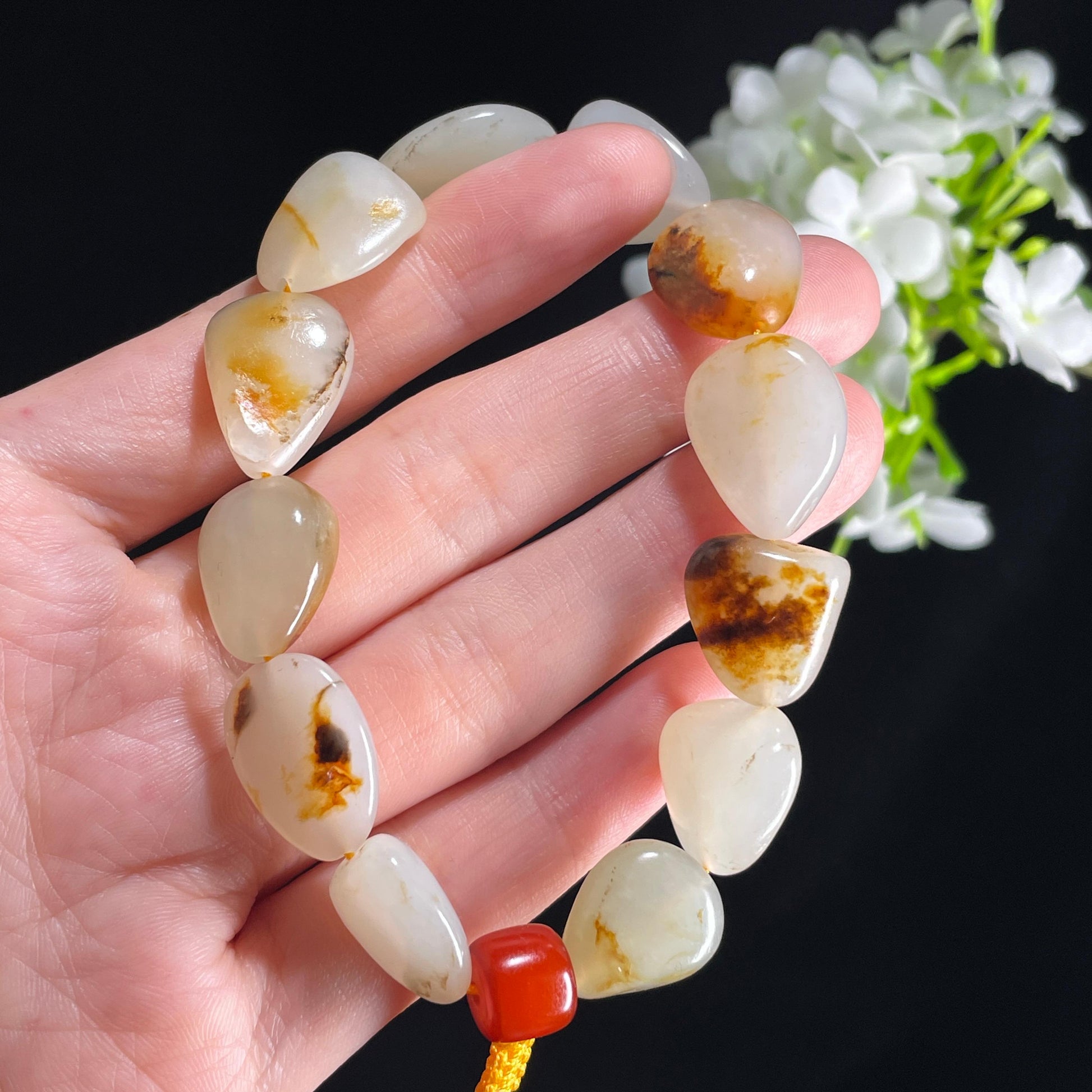 新疆天然和田玉白玉红皮原籽手串（12颗）（yc396003）