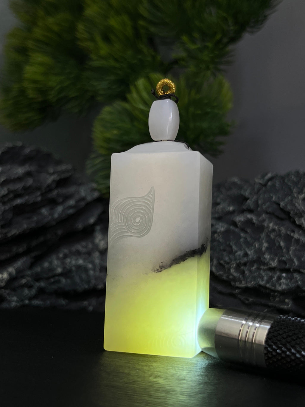 和田玉高青白带青花吊坠1（yc228763）