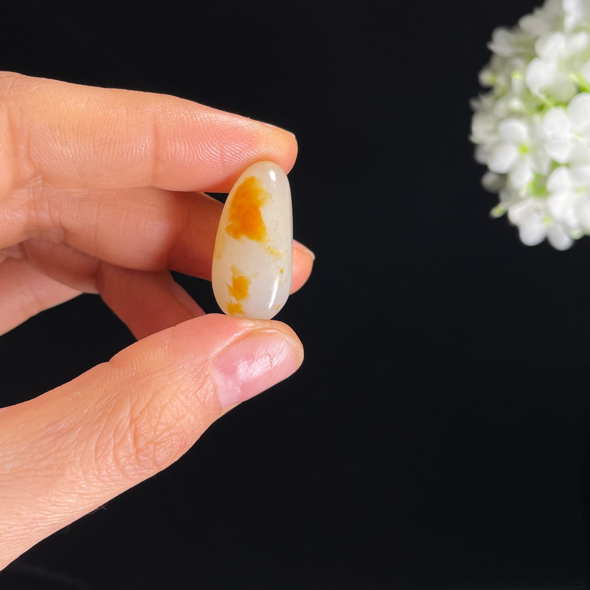 和田玉一级白“一点金芒”洒金皮籽料（yc332442）