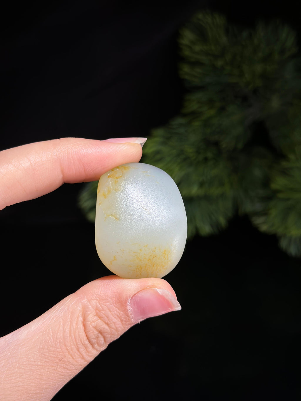 新疆和田玉白玉带青花洒金皮挂件籽（yc536827）