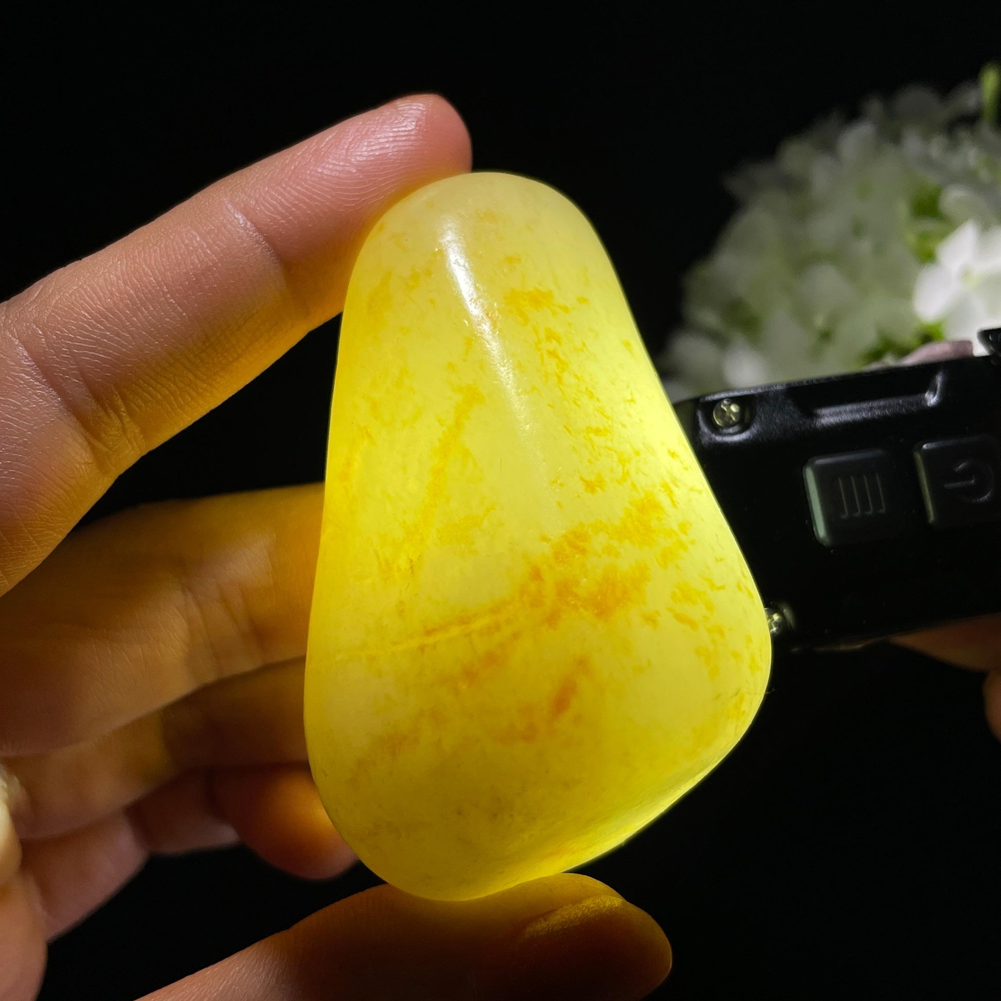 和田玉白玉“金光碎影”洒金皮籽料（yc392645）