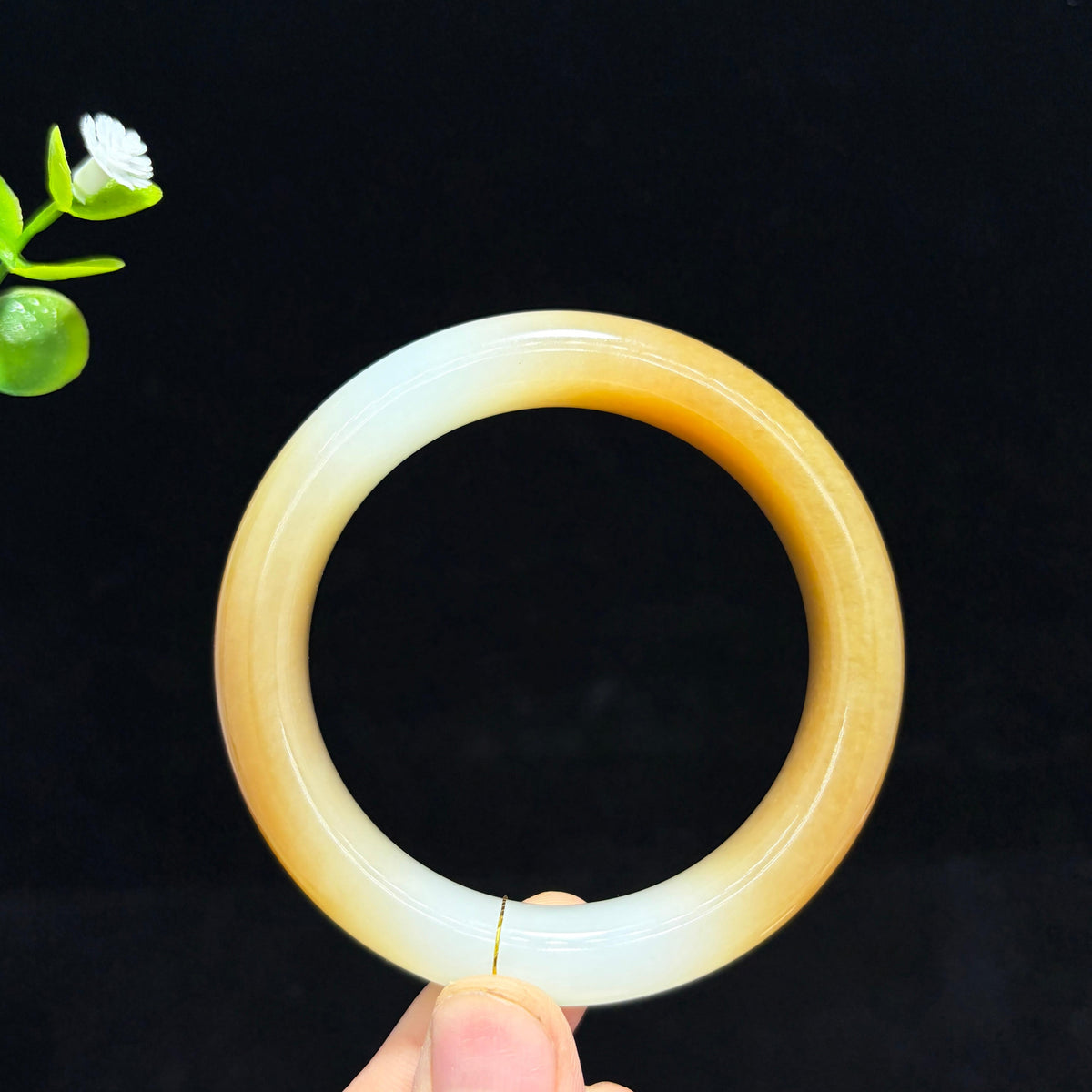 精品和田山料糖白玉手镯（yc780332）