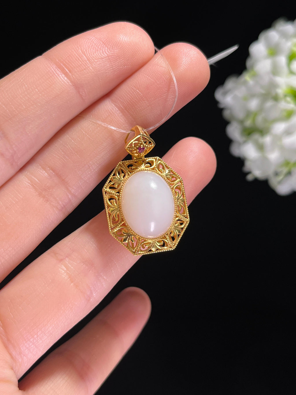 新疆天然和田玉羊脂白玉18k金镶吊坠（yc260368）