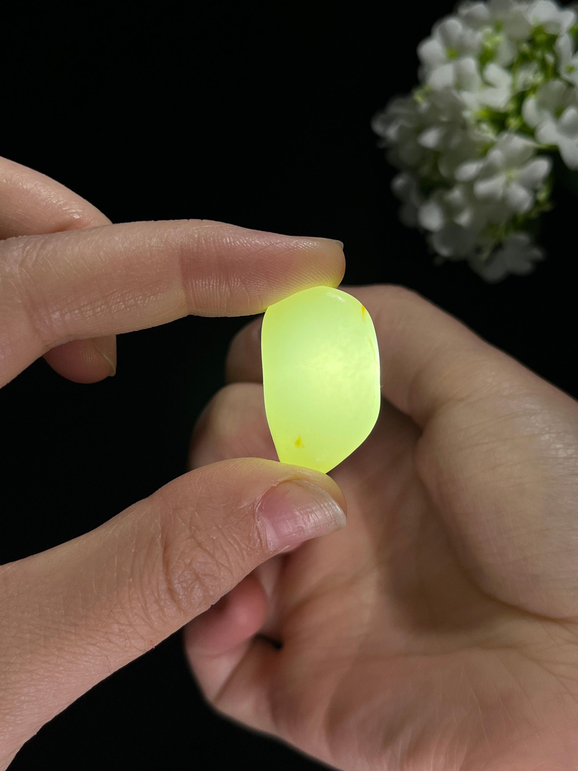 新疆和田玉光白籽料原石（yc255367）