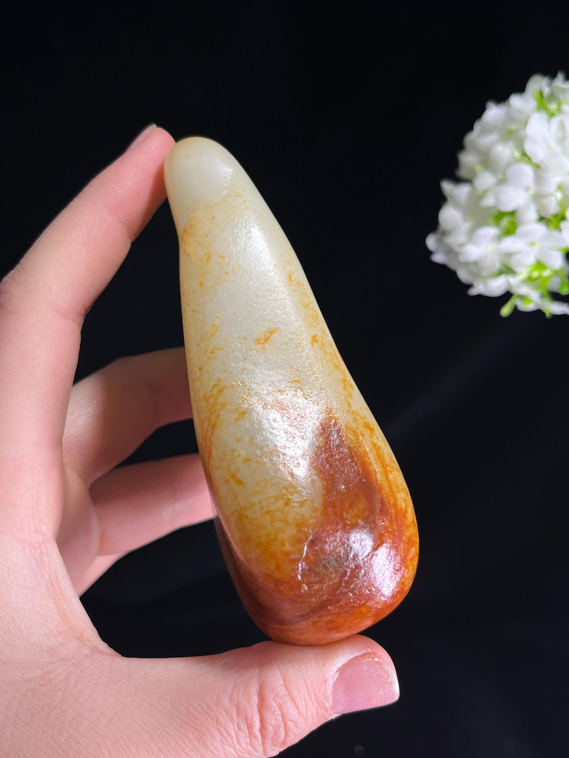 和田玉白玉聚红洒金皮皮籽料原石摆件（yc265595）