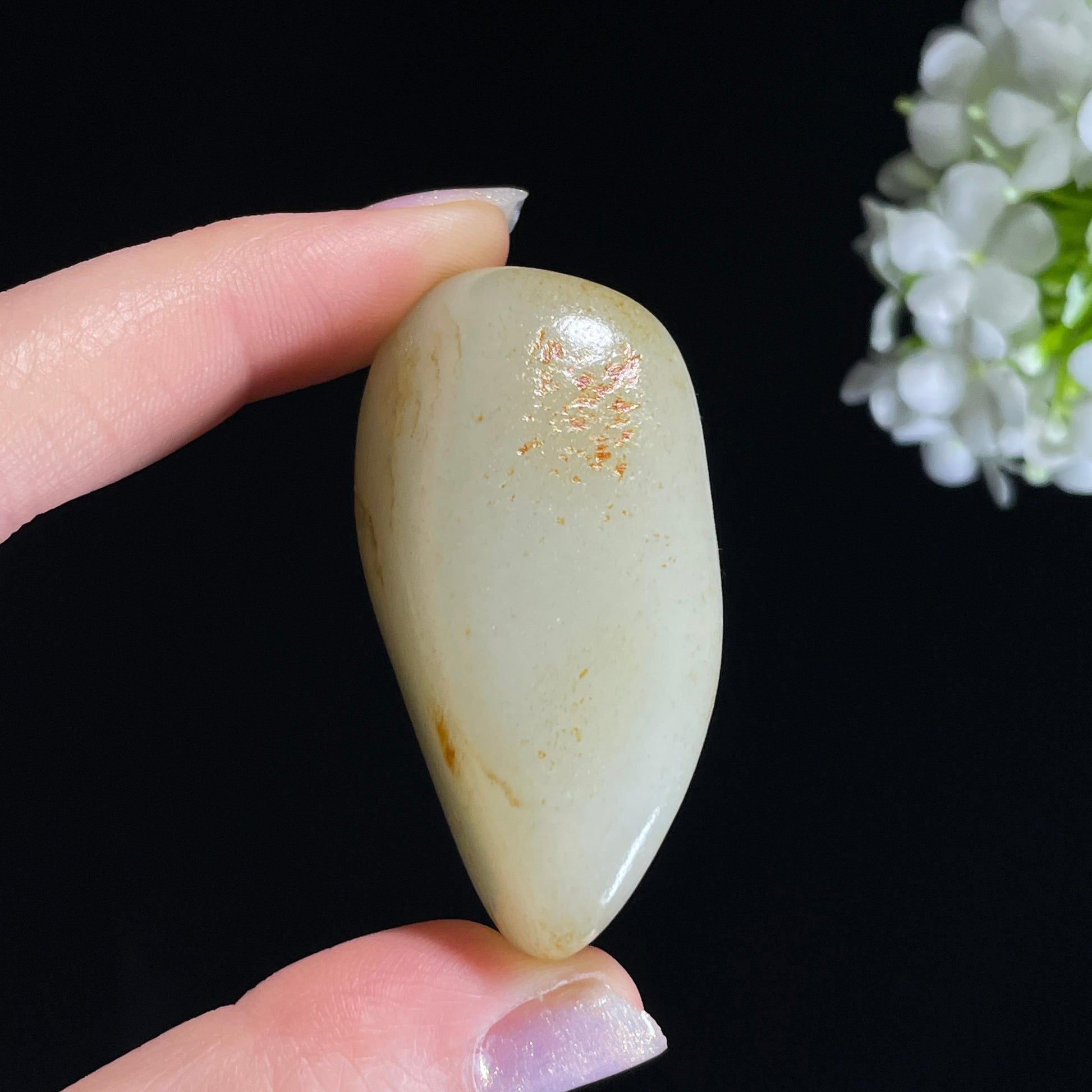 和田玉暖白种“浅沙岸”洒金皮籽料（yc319324）