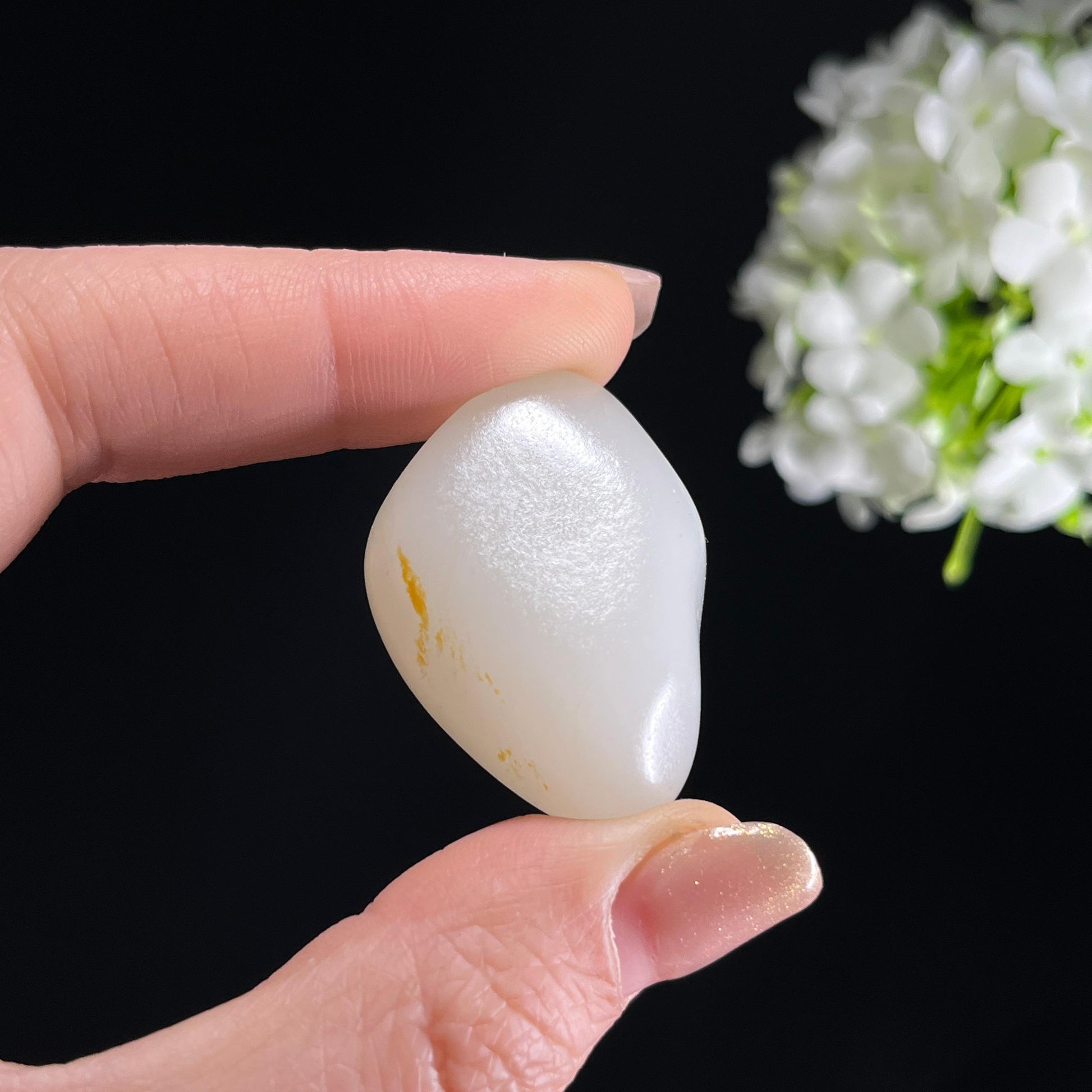 和田玉白玉“雪底藏金”洒金皮籽料（yc353539）