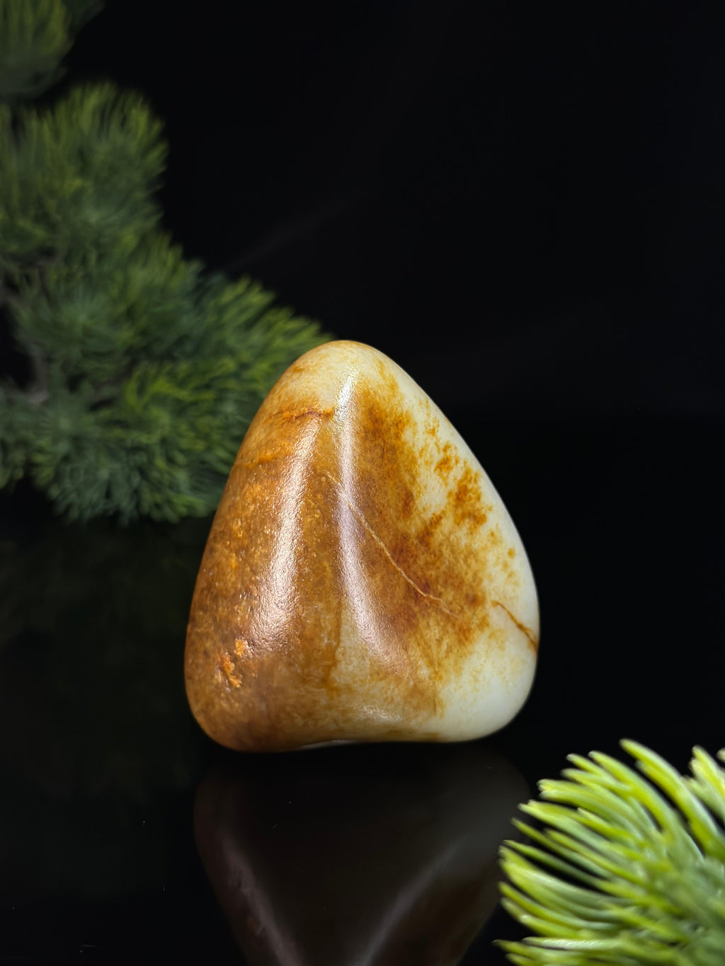 新疆和田玉白玉秋梨皮籽料小摆件（yc479191）