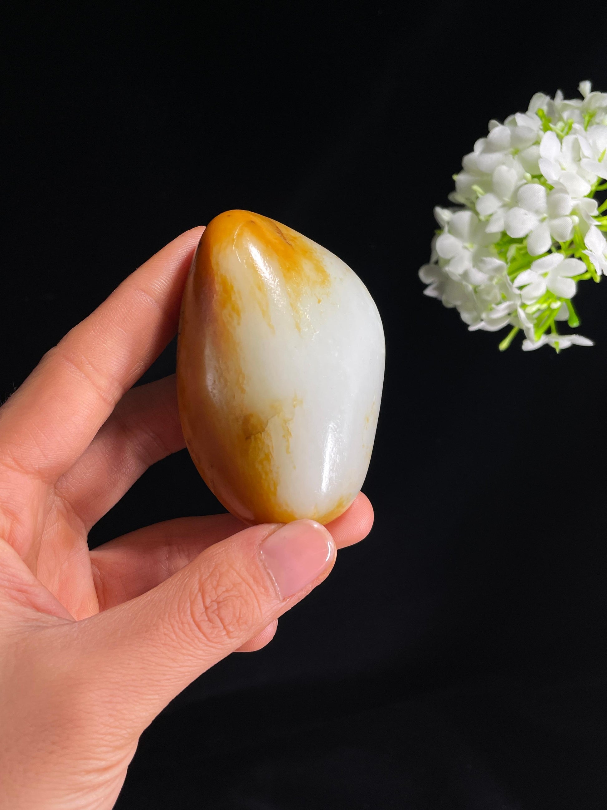 和田玉白玉黄沁皮籽料原石（yc264960）
