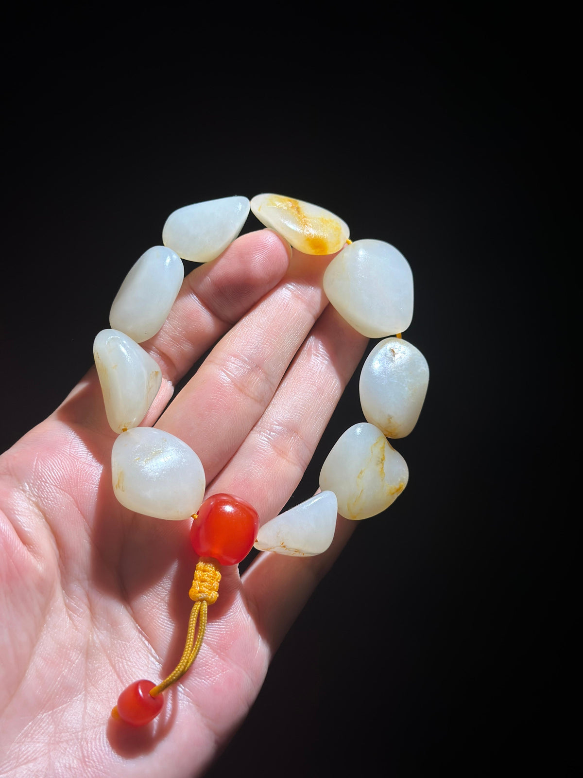 新疆和田玉白玉洒金皮精品原籽手串（9颗）（yc748566）