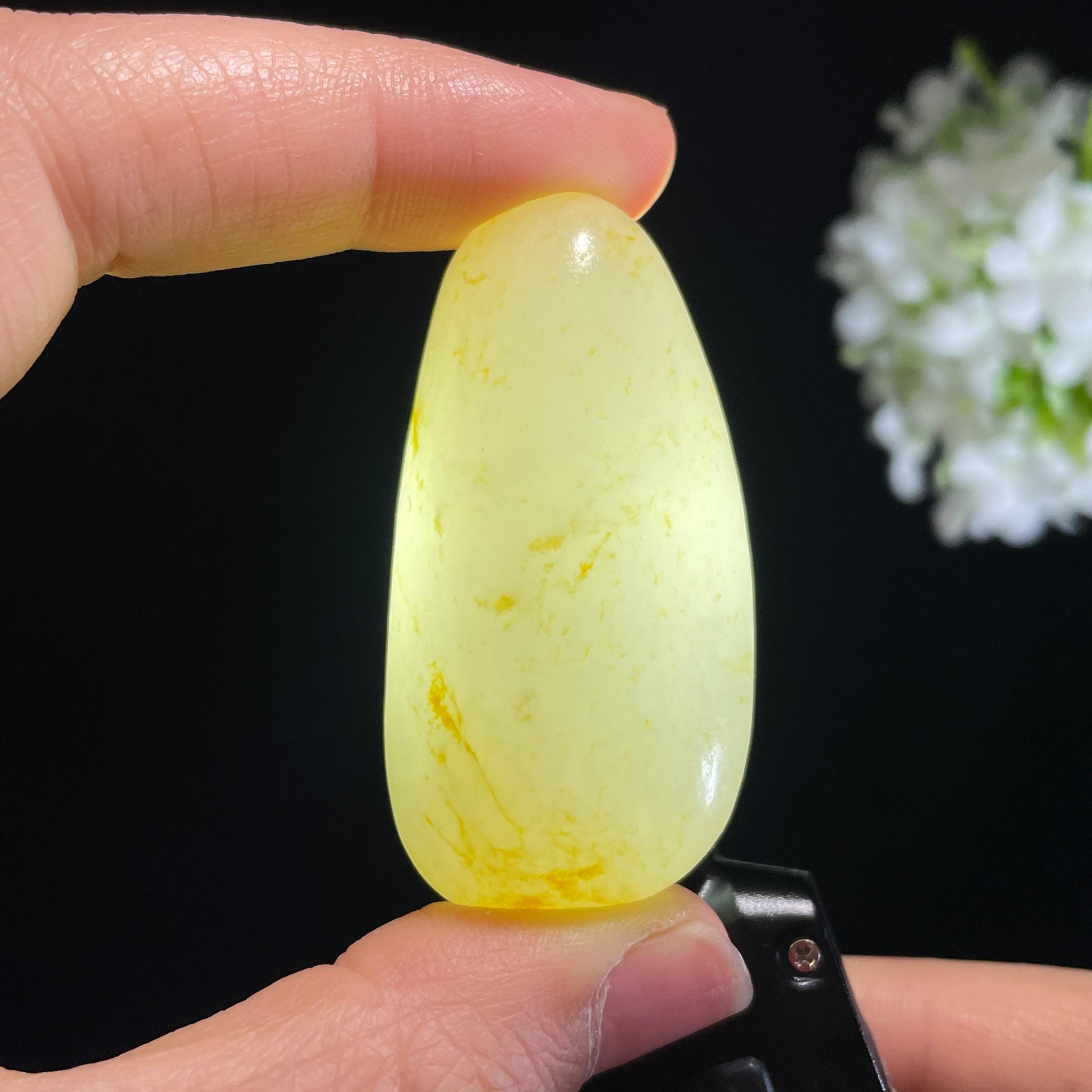 新疆和田玉“蜜丝缠雪”白玉洒金皮籽料（yc440956）