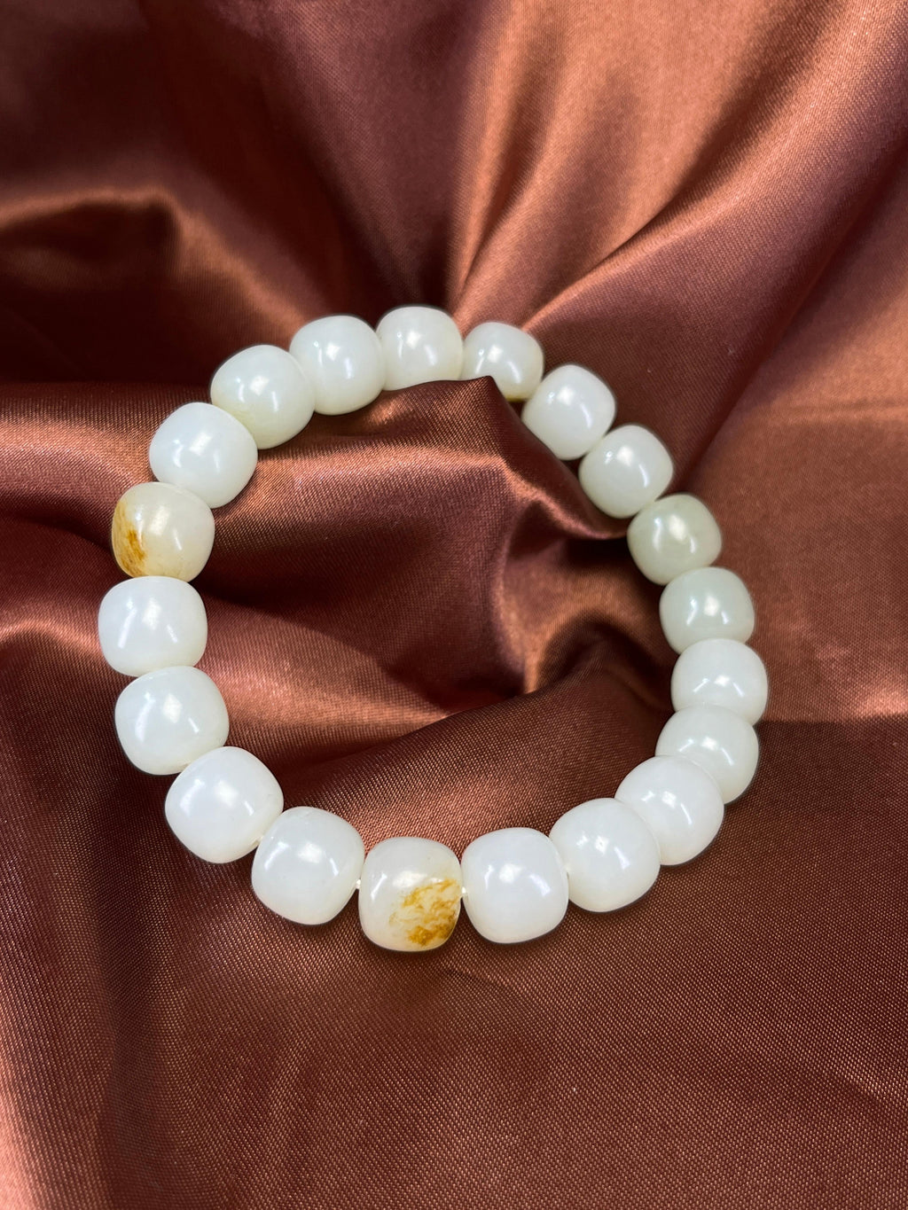 新疆和田玉籽料羊脂白玉手串（yc235774）