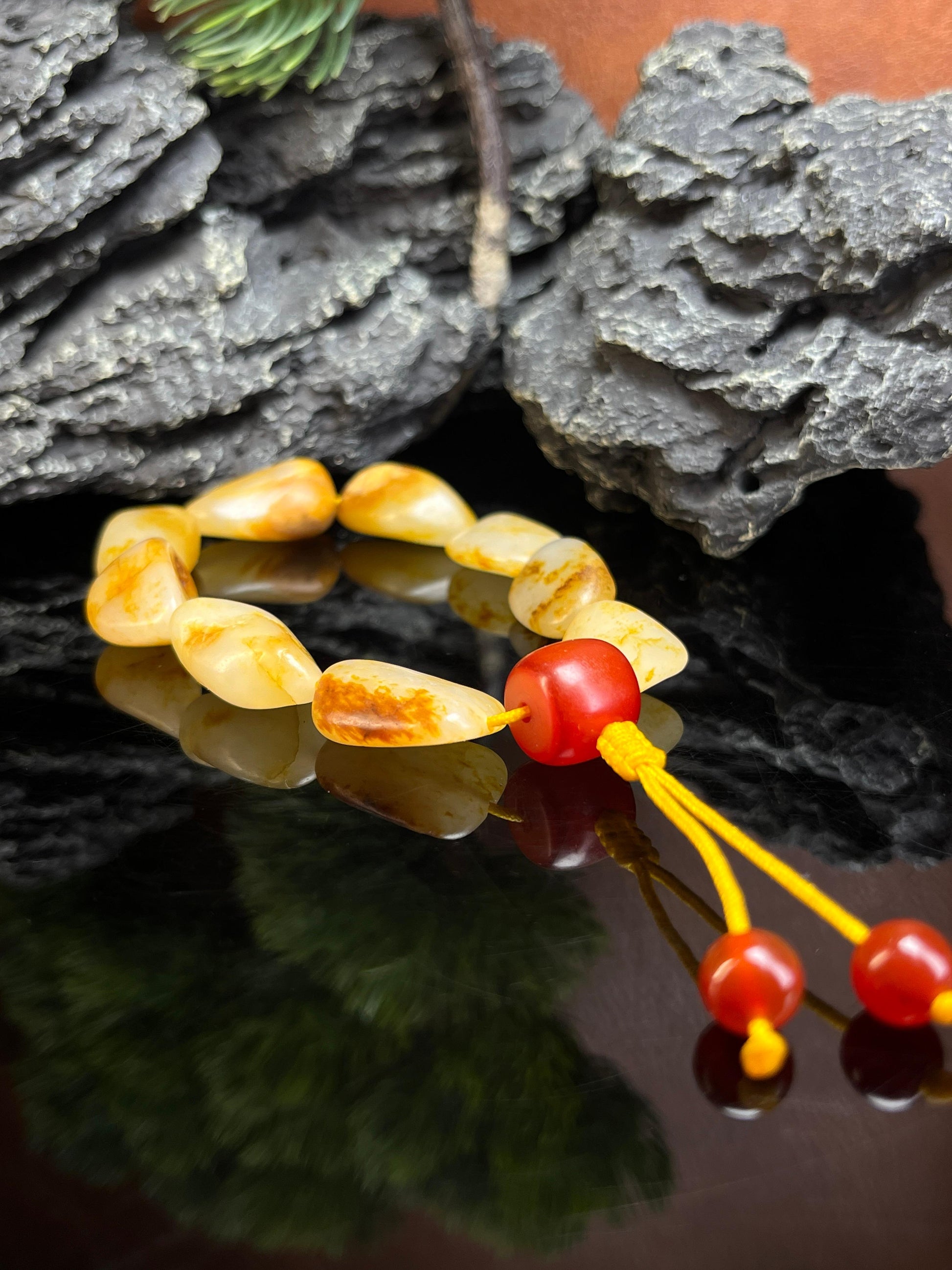 新疆和田玉籽料原石独籽无修手串手链（yc229132）