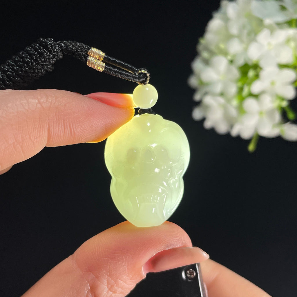和田玉米达料白玉貔貅兽首挂件（yc385511）