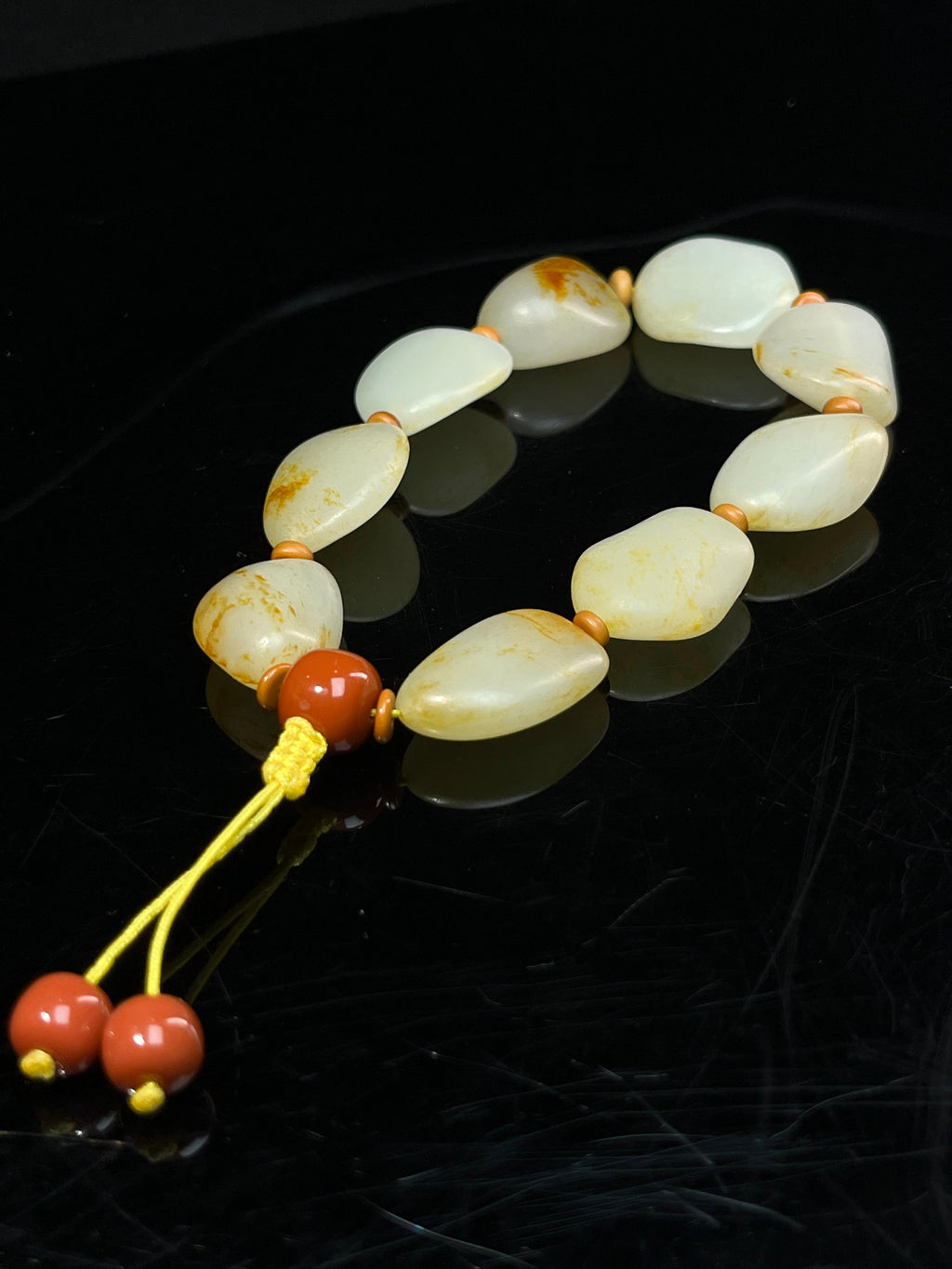 新疆天然和田玉籽料原石洒金皮手串3（yc235575）