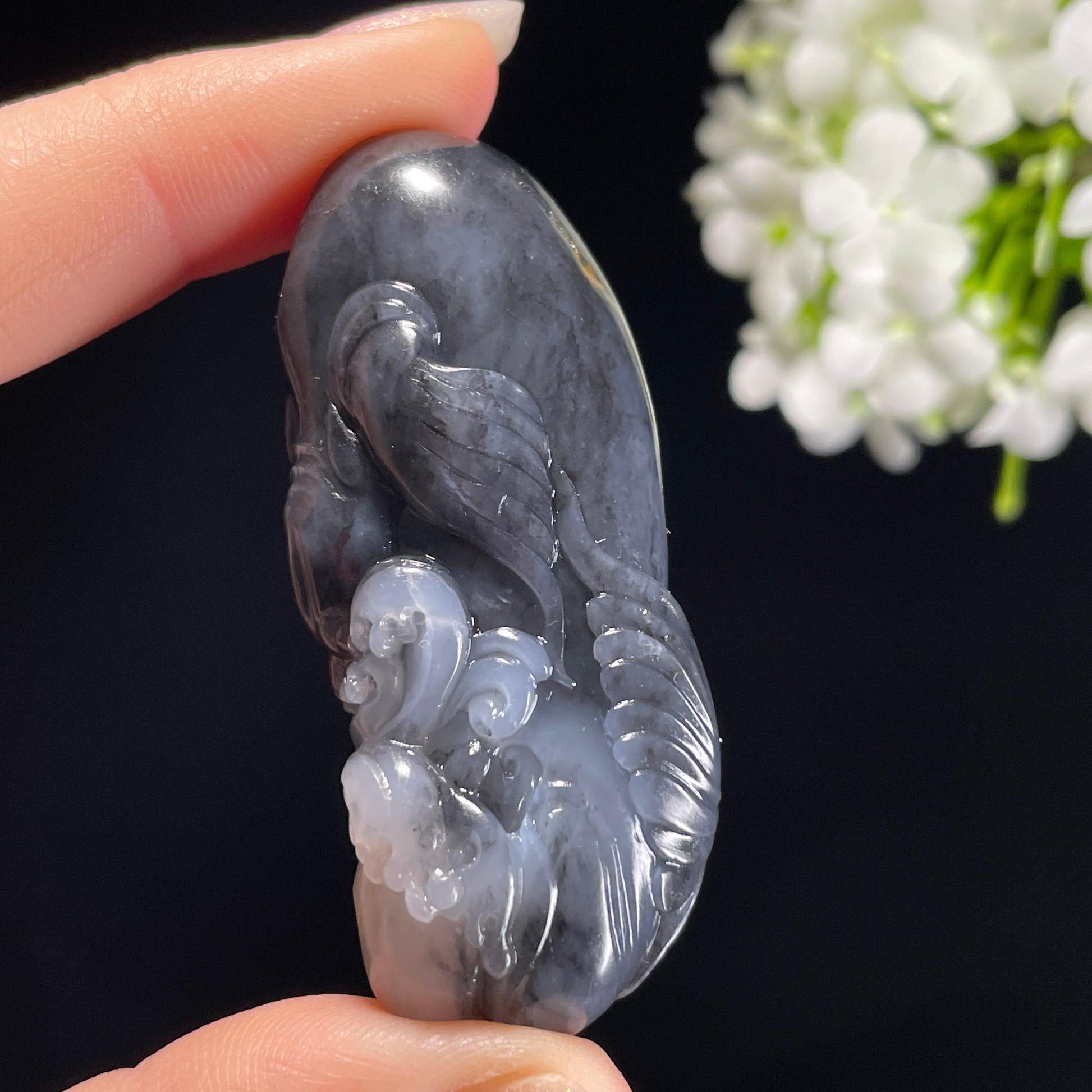 和田玉青花籽料“锦鳞化龙”雕刻挂件（yc325628）