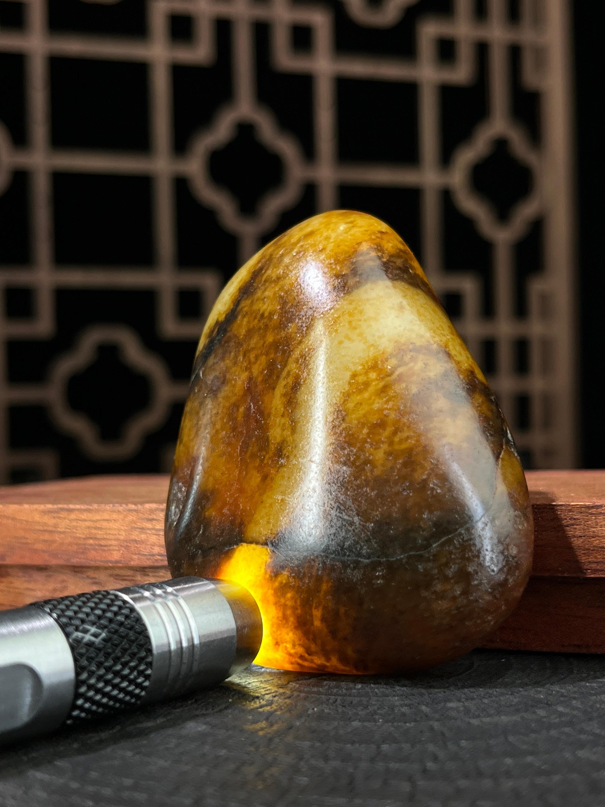 新疆和田玉白玉籽料原石秋梨皮挂件（yc233941）