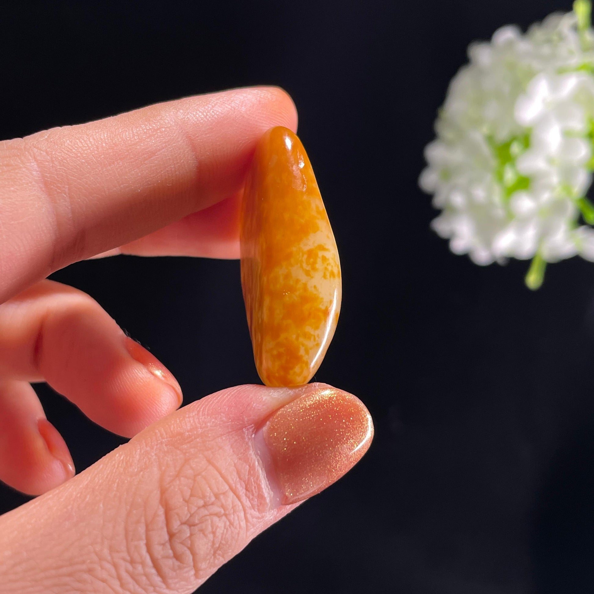 和田玉白玉“含章蕴秀”通体洒金皮籽料（yc387258）