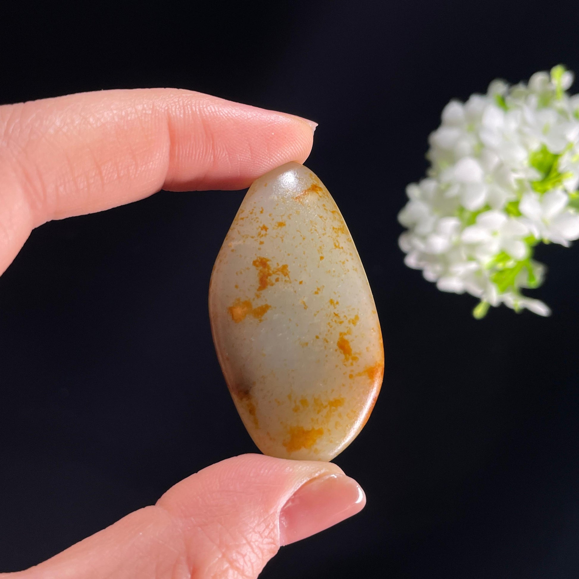 和田玉暖白种洒金皮“霞明玉映”籽料原石（yc284358）