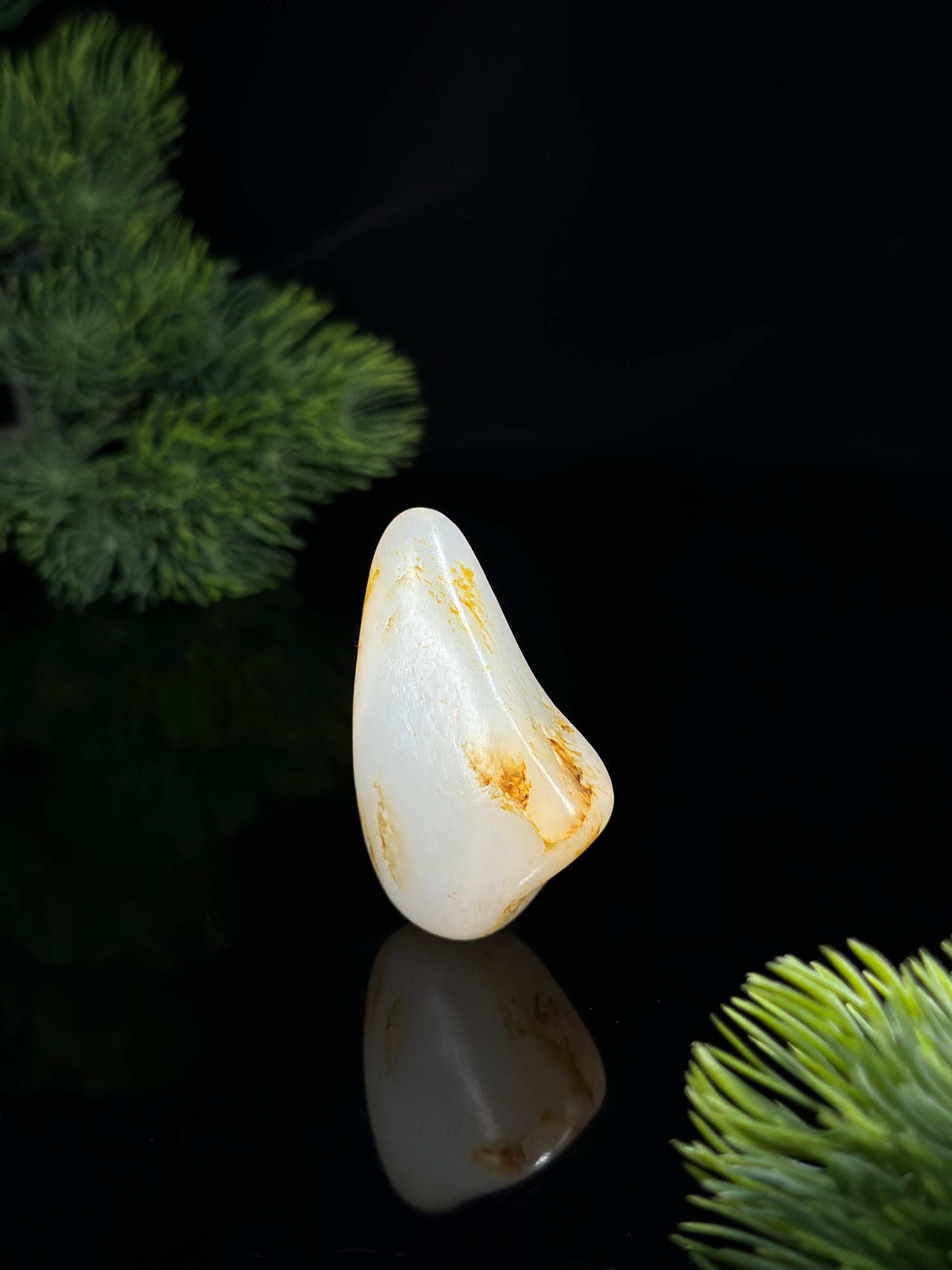 新疆和田玉白玉洒金皮珍品挂件籽（yc478921）