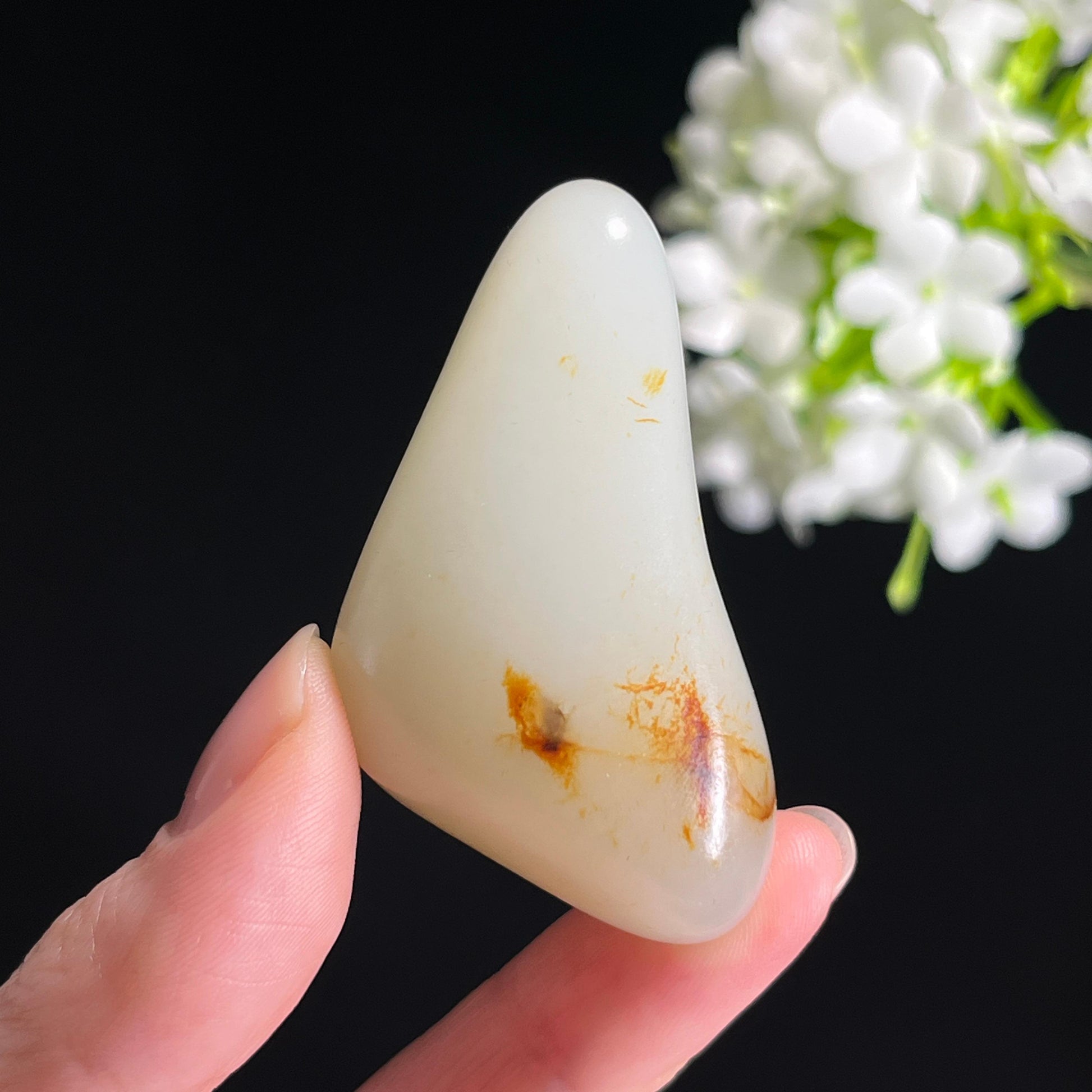 和田玉白玉“秋红漱玉”洒金聚红皮籽料（yc330147）