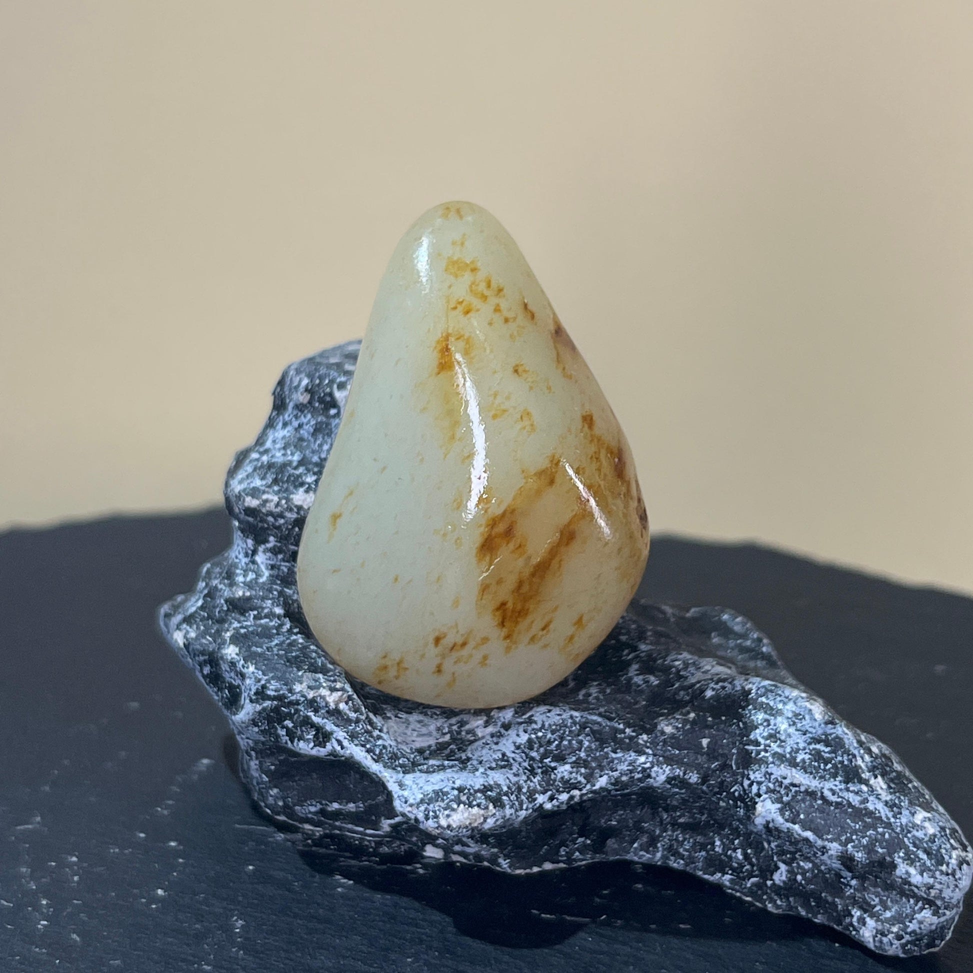 和田玉洒金皮籽料（yc204408）