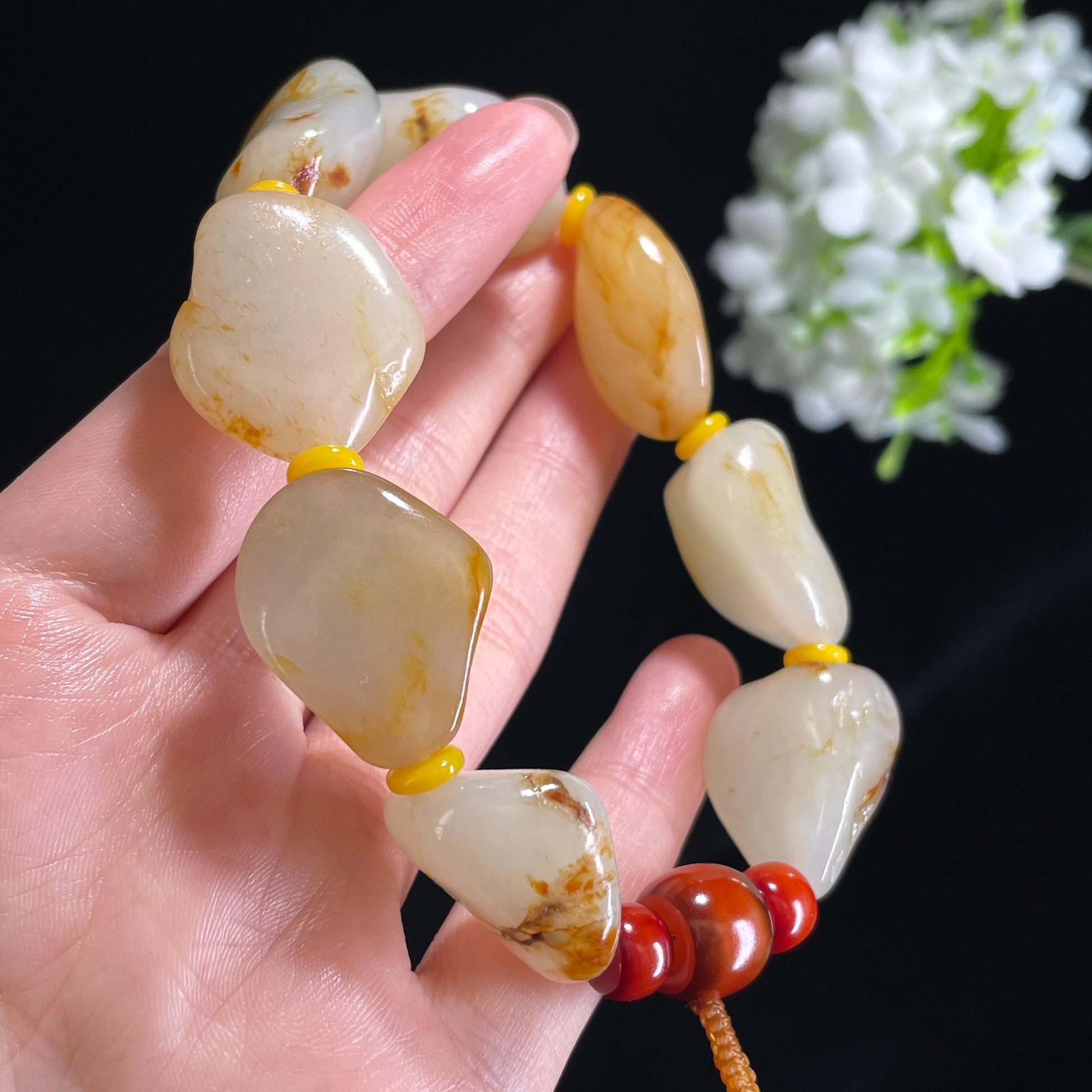 新疆天然和田玉白玉洒金皮红皮原籽手串（yc368766）