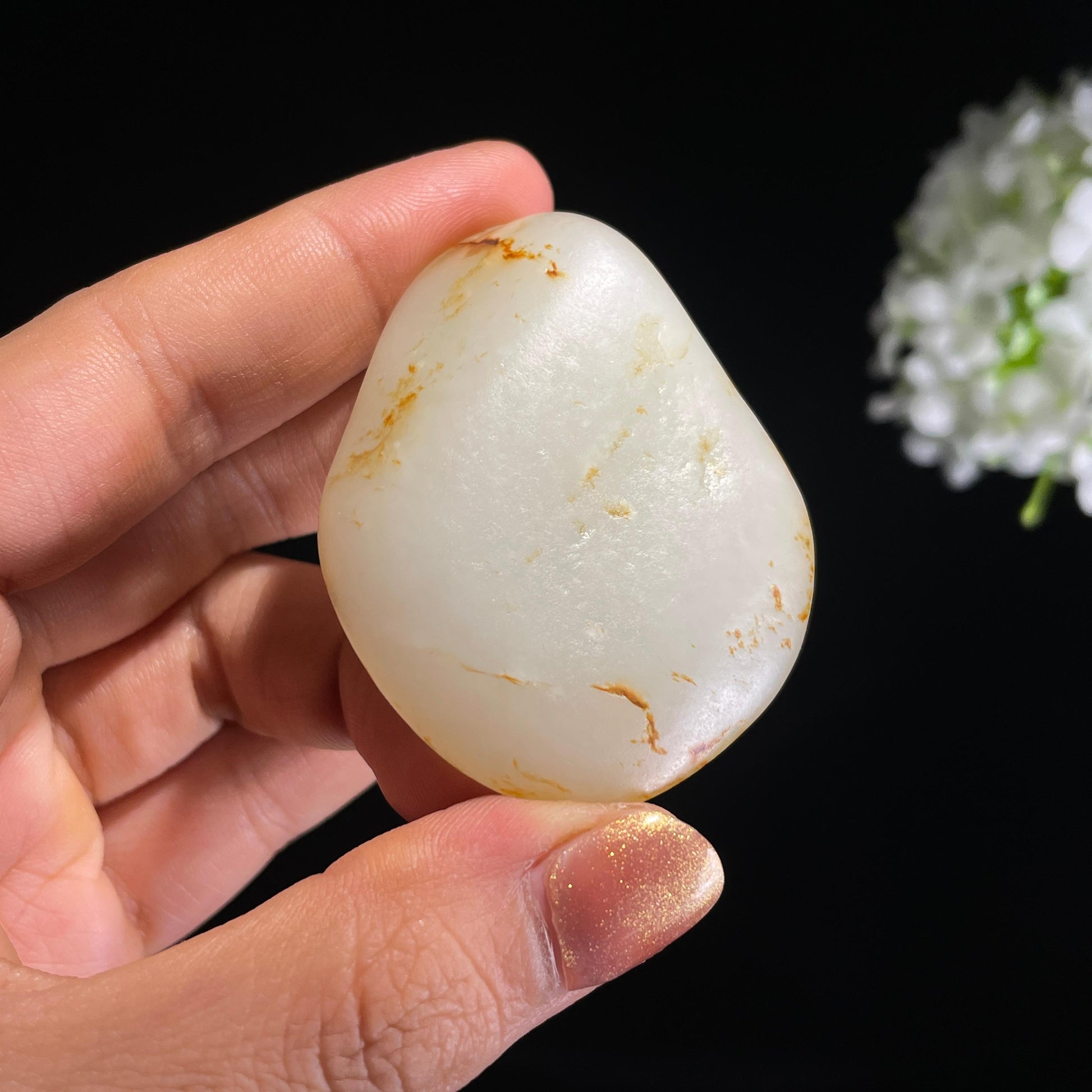 和田玉“散金缠雪”白玉洒红皮籽料（yc426222）