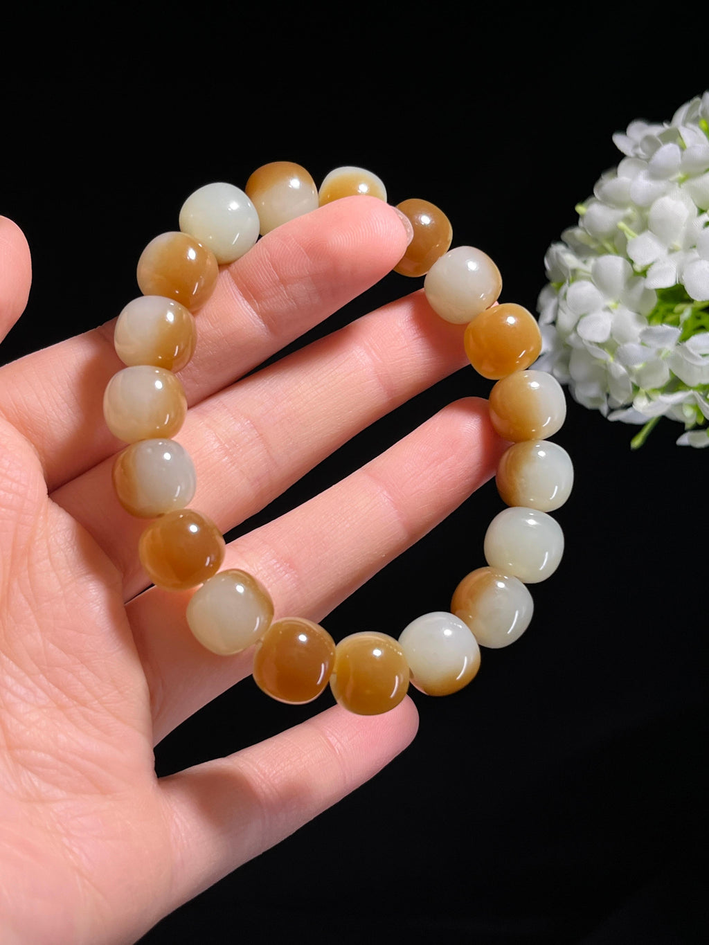 新疆和田玉且末糖白手串精品（yc262659）