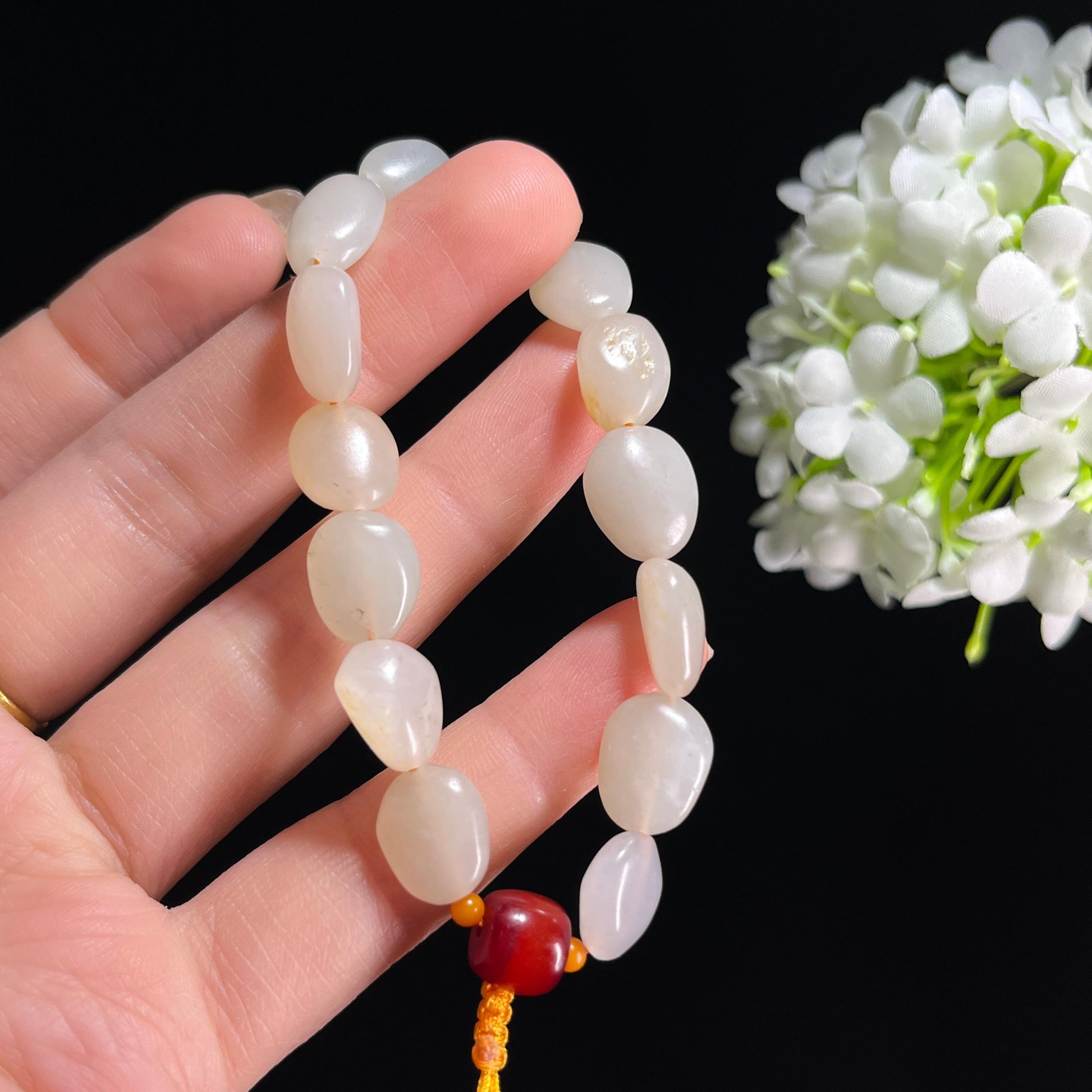 和田玉白玉洒金皮籽料原籽手串（yc332483）