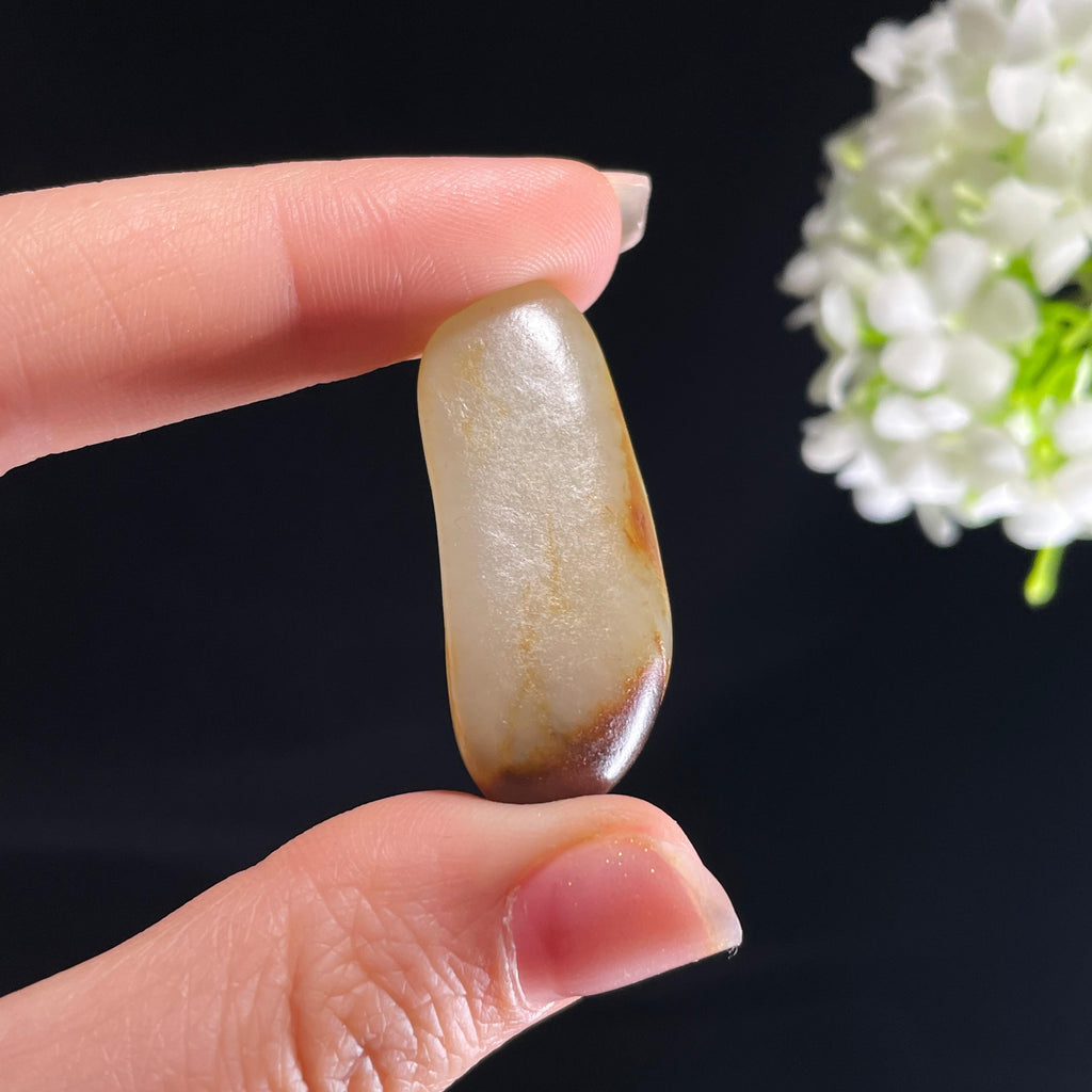和田玉白玉“墨焰凝璧”黑红皮籽料（yc408821）