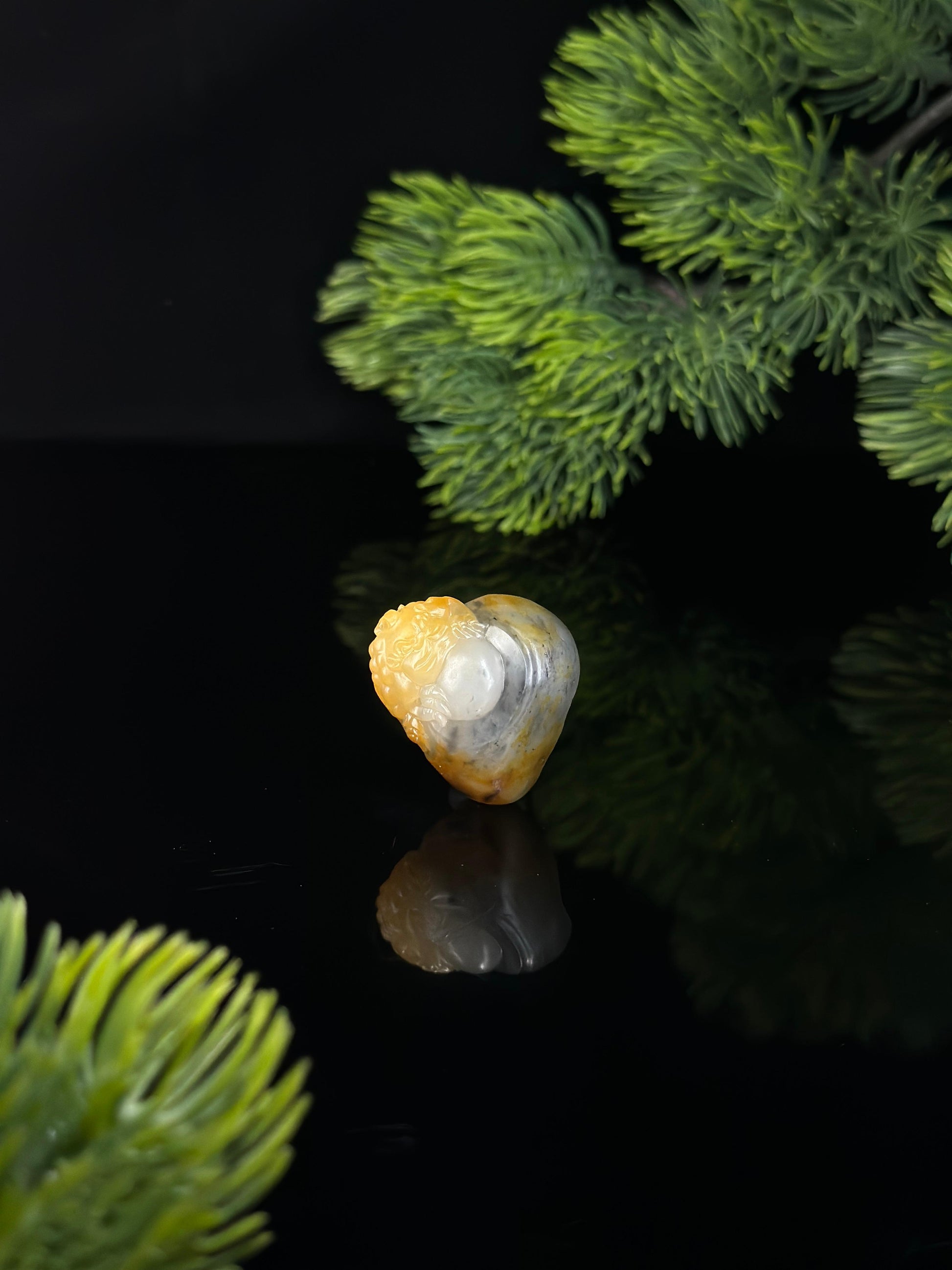 新疆和田玉青花洒金皮金蟾挂件（yc492362）