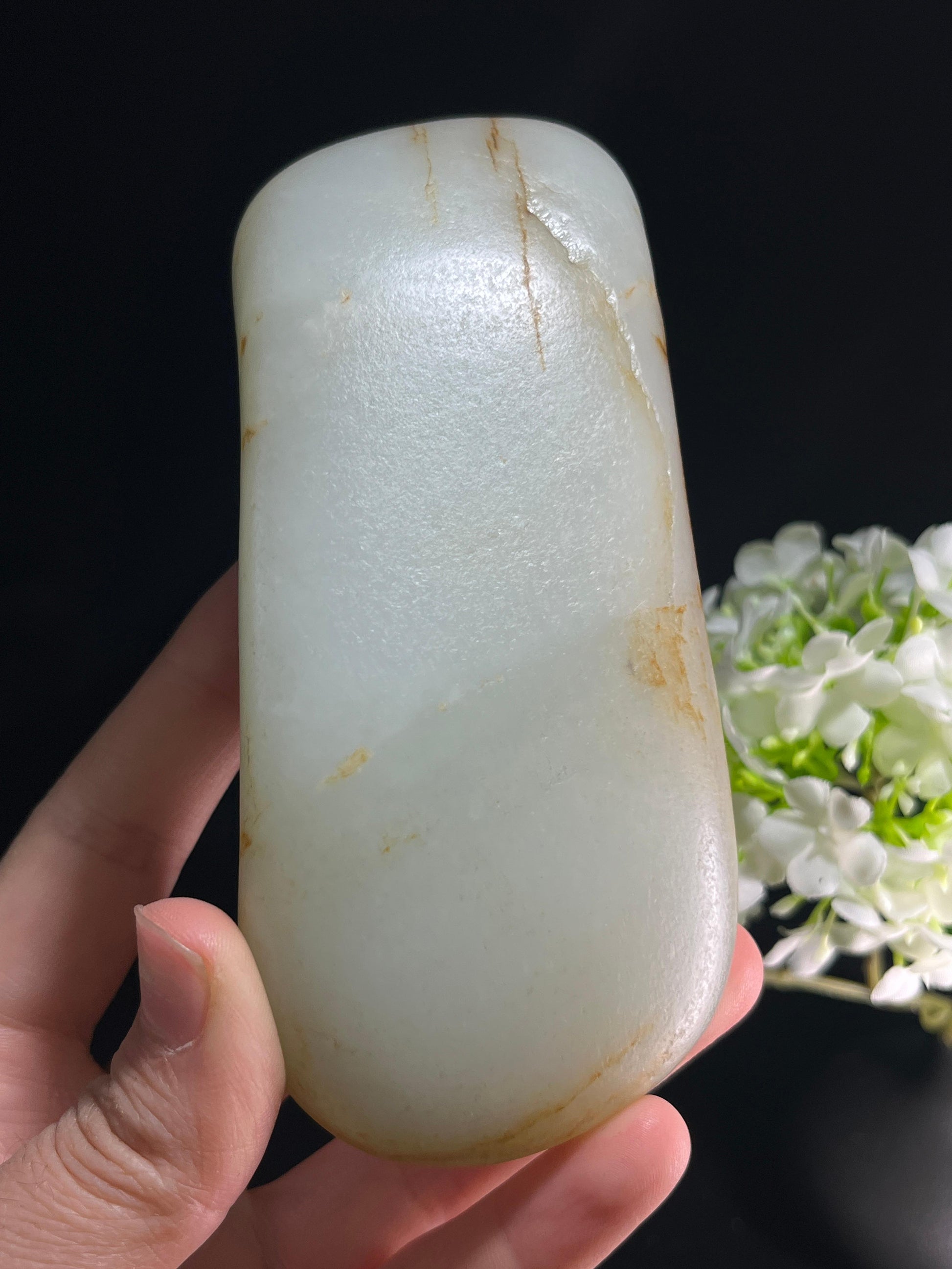 新疆和田玉收藏级红皮白肉籽料原石（yc253258）