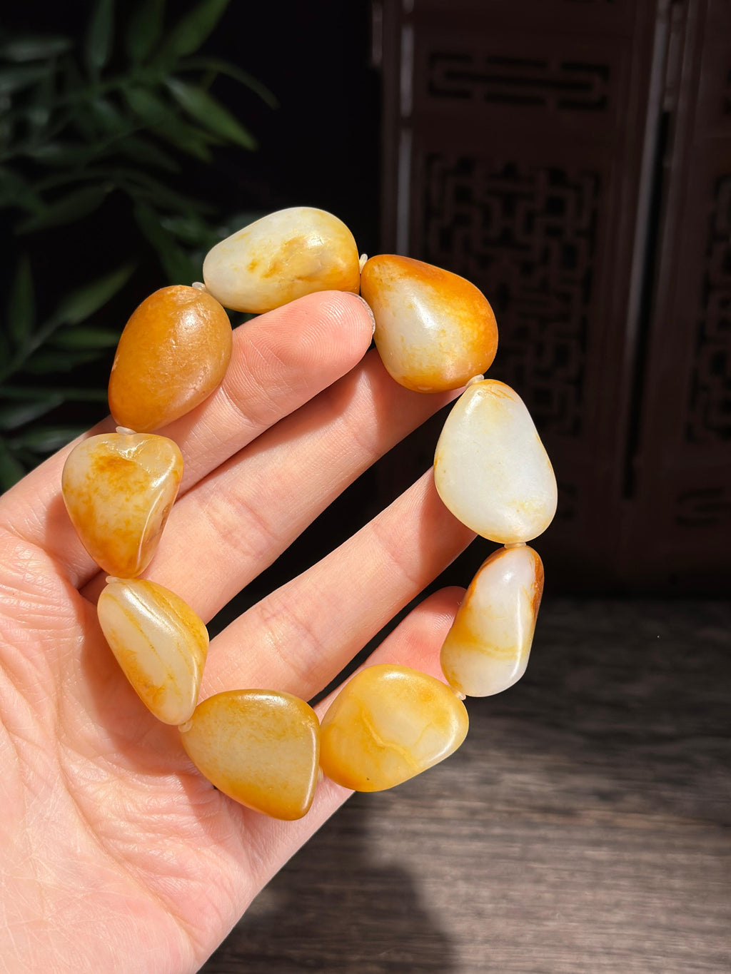 新疆和田玉臻品洒金皮红皮原籽手串（9颗）（yc719227）