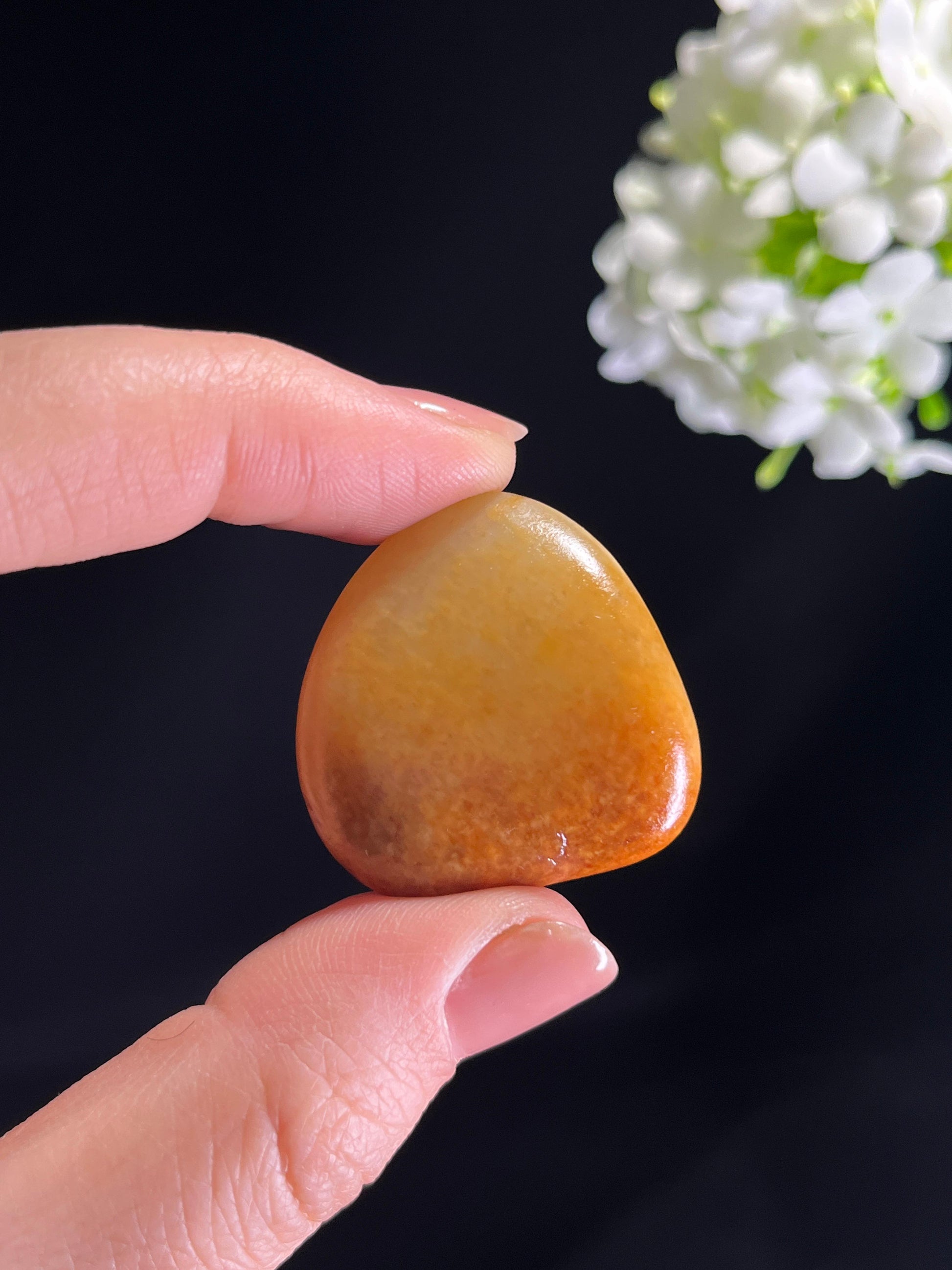 新疆天然和田玉“蜜蜡凝心”金包银籽料原石（yc276821）