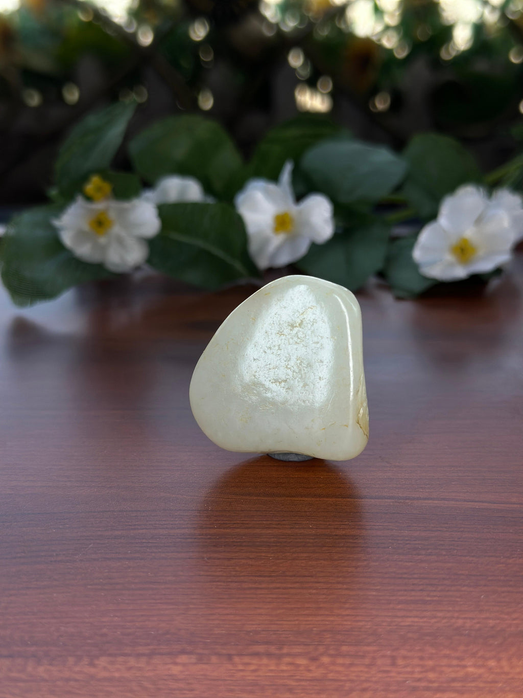 新疆和田玉白玉洒红皮籽料弥勒佛挂件（yc706491）