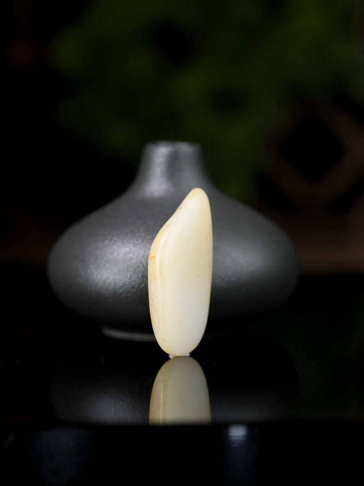 新疆天然和田玉籽料原石洒金皮挂件（yc236496）
