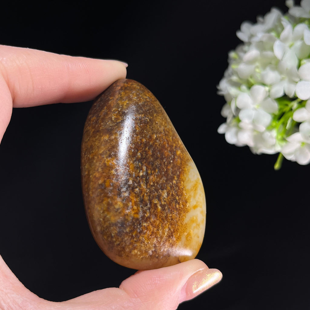 和田玉青白玉“尘痕秋渡”秋梨皮洒金皮籽料（yc350473）