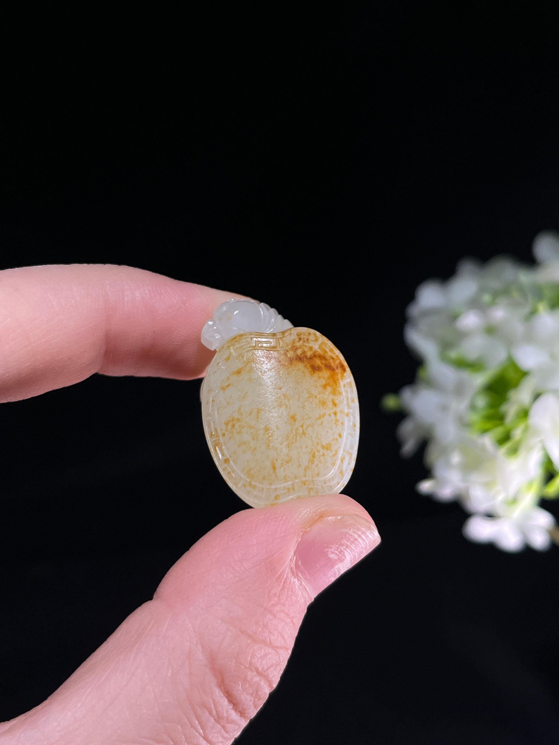 和田白玉洒金皮龙龟雕刻件（yc251755）