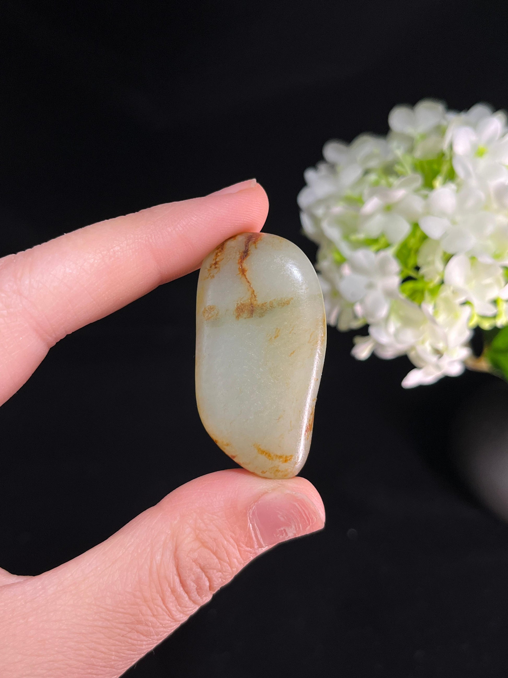 新疆和田玉聚红皮籽料原石（yc250941）