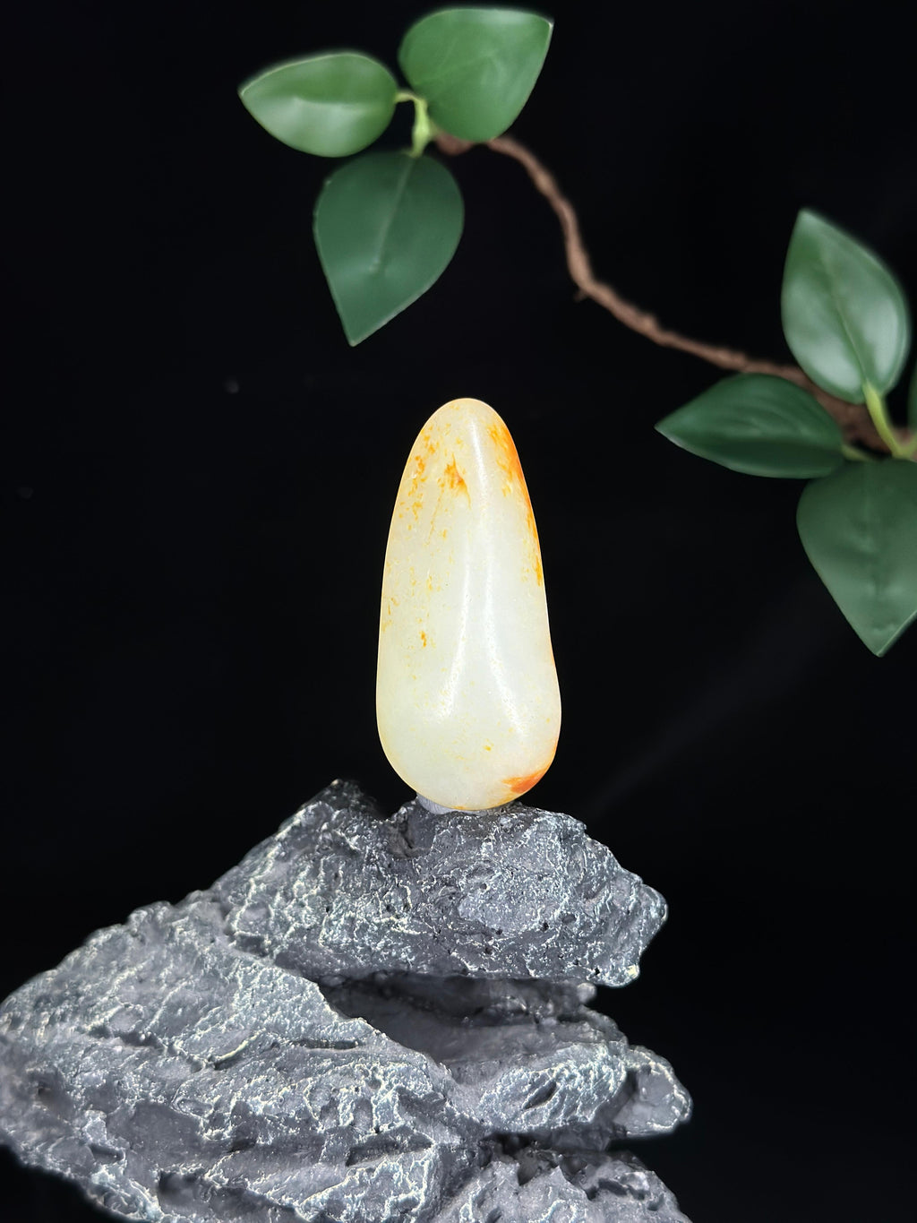 新疆和田玉珍品红皮白肉籽料挂件（yc755753）