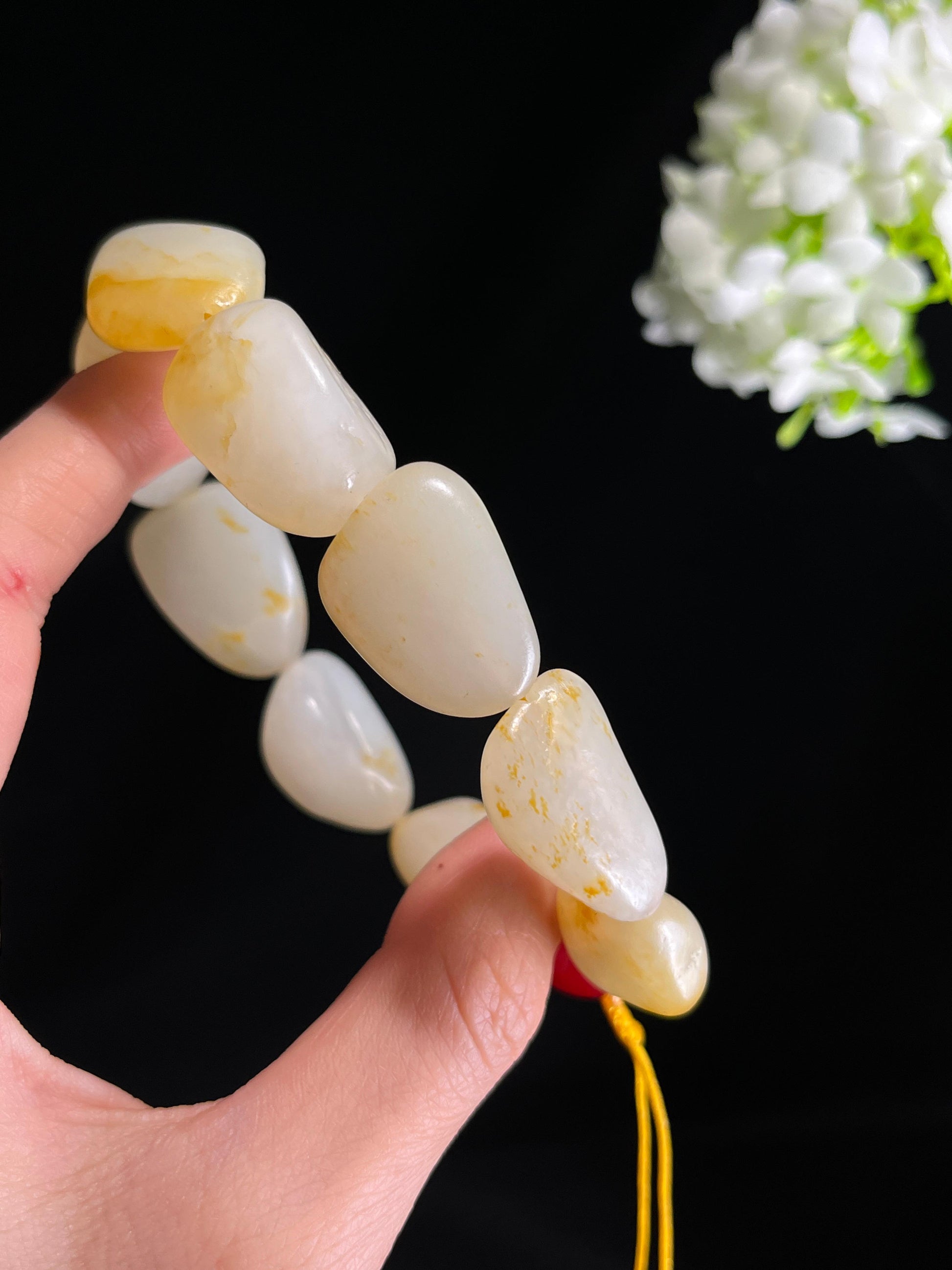 新疆天然和田玉籽料原石洒金皮手串（yc269046）