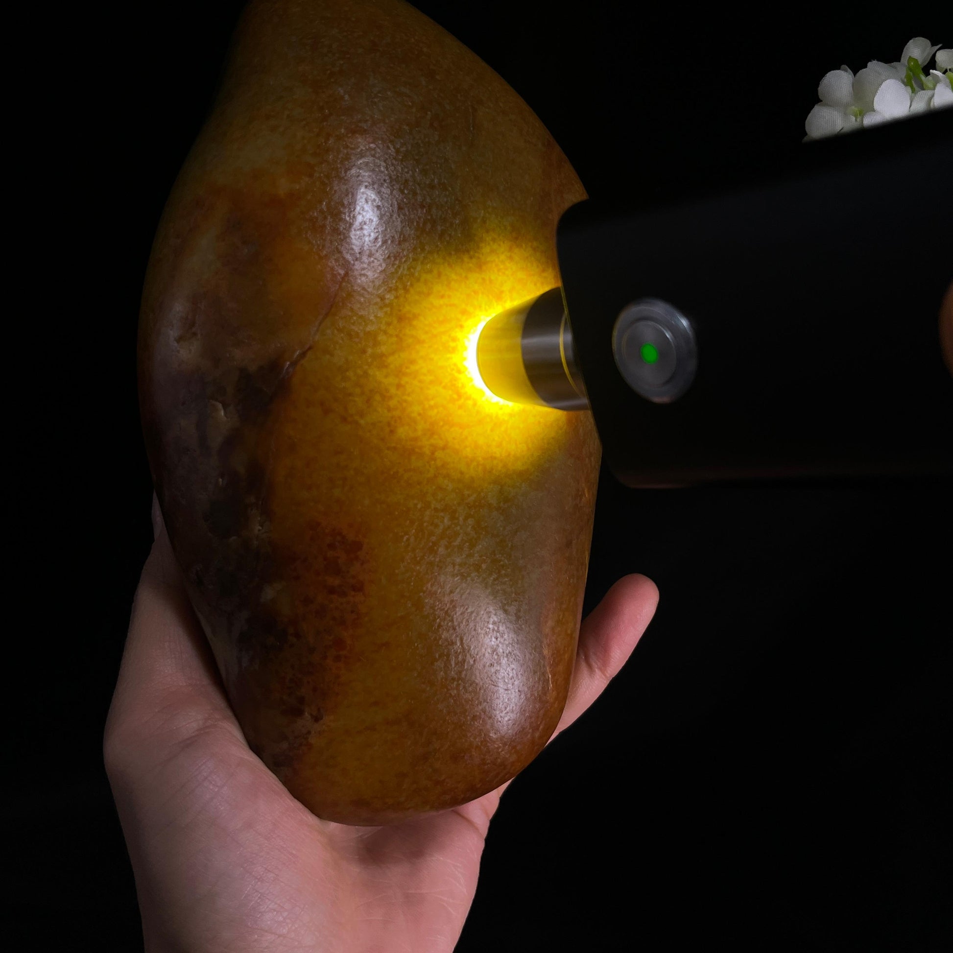 和田玉洒红皮籽料（yc283539）