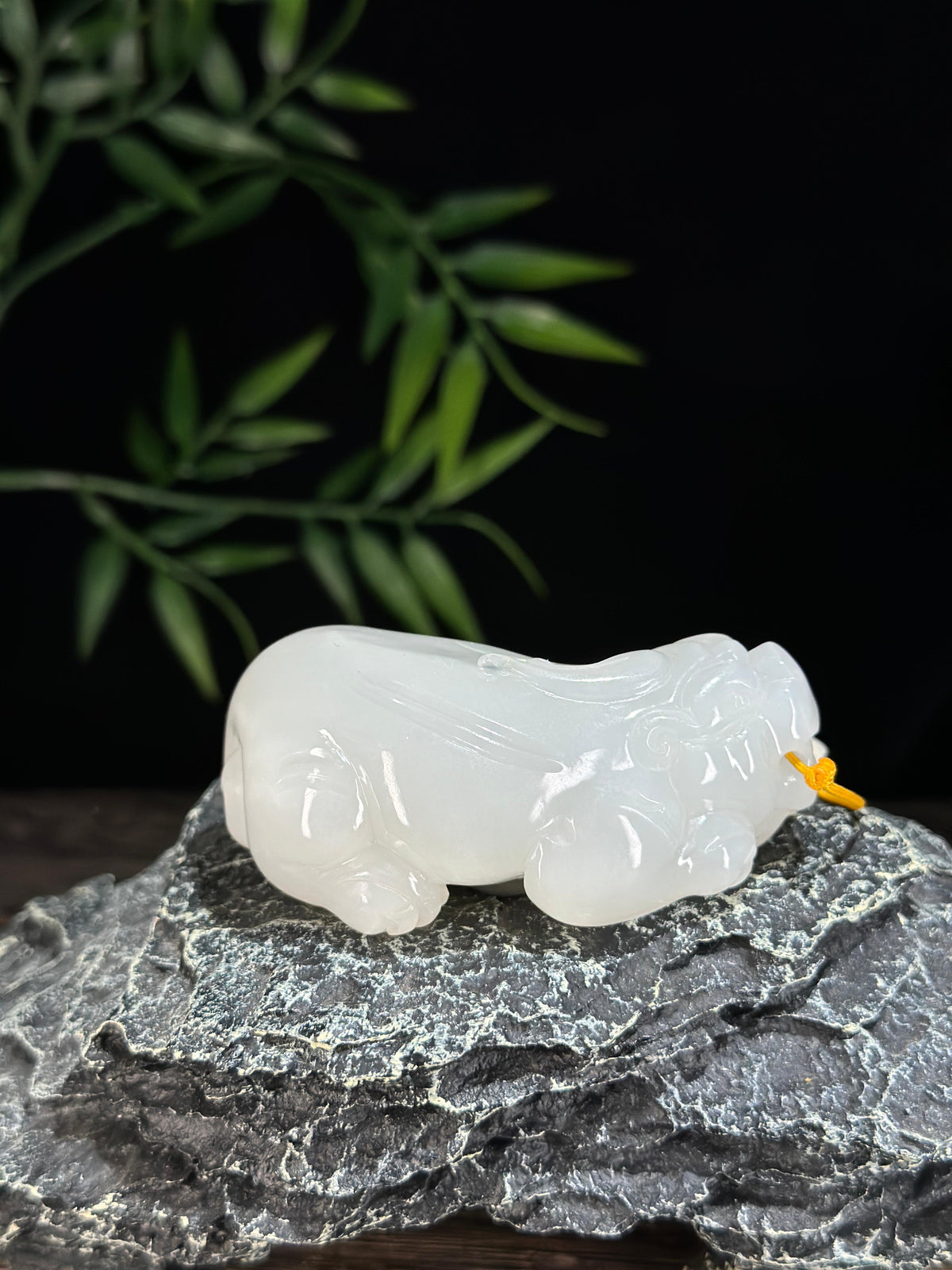 和田玉精品白玉貔貅手把件（yc732075）