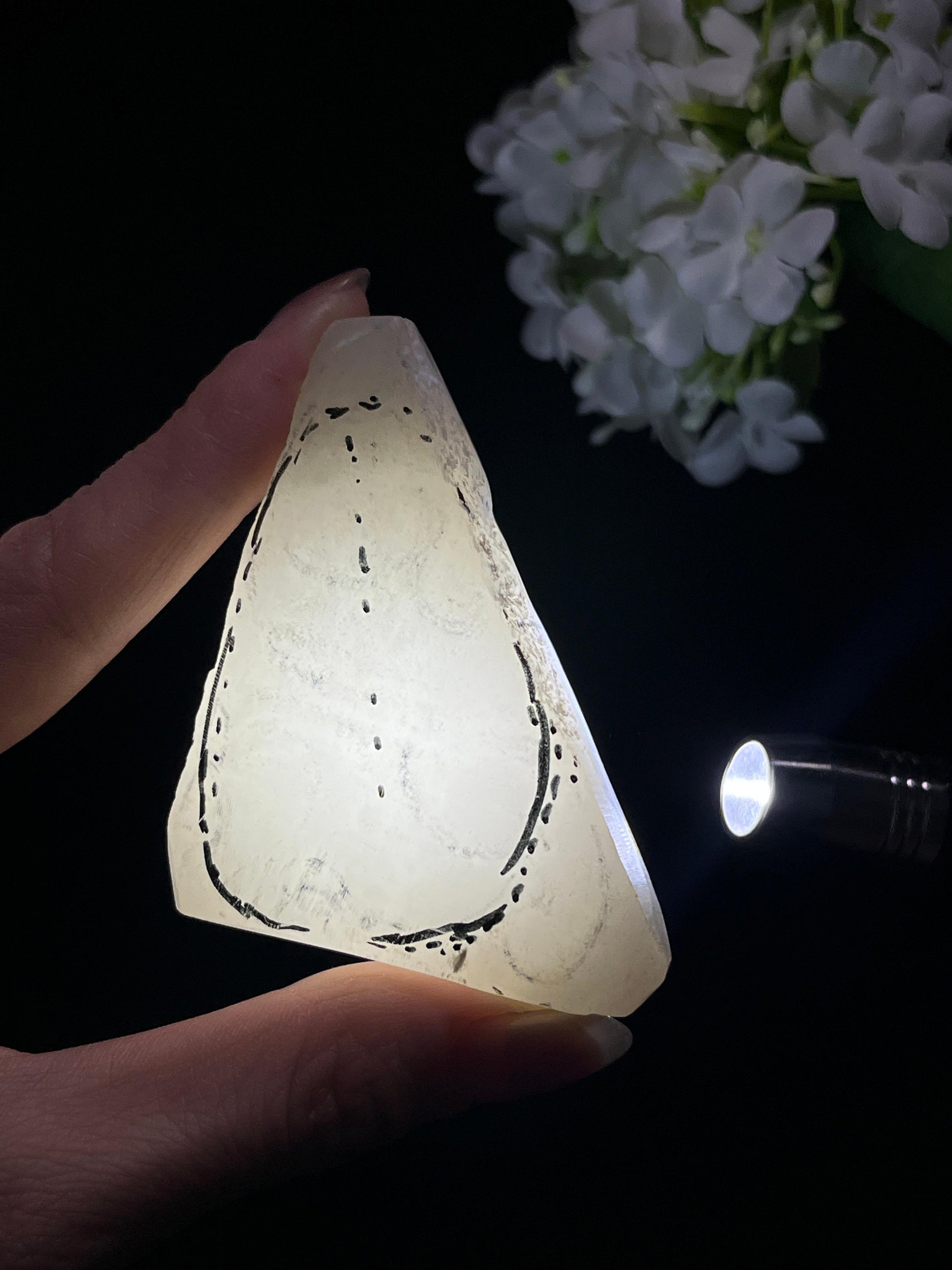 和田玉白玉籽料原石原料（yc258570）