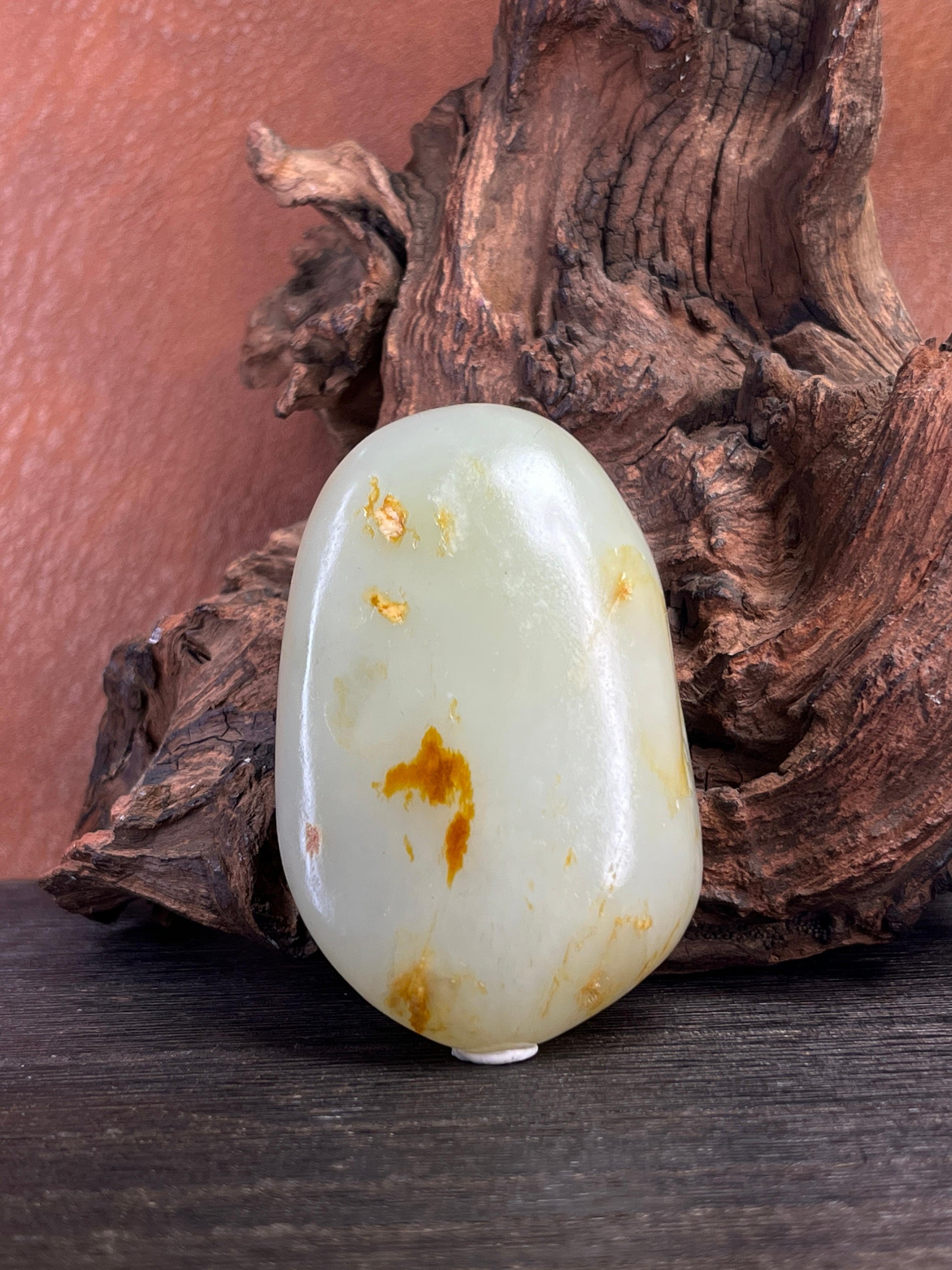 新疆和田玉白玉带原皮籽料原石手把件（yc227465）